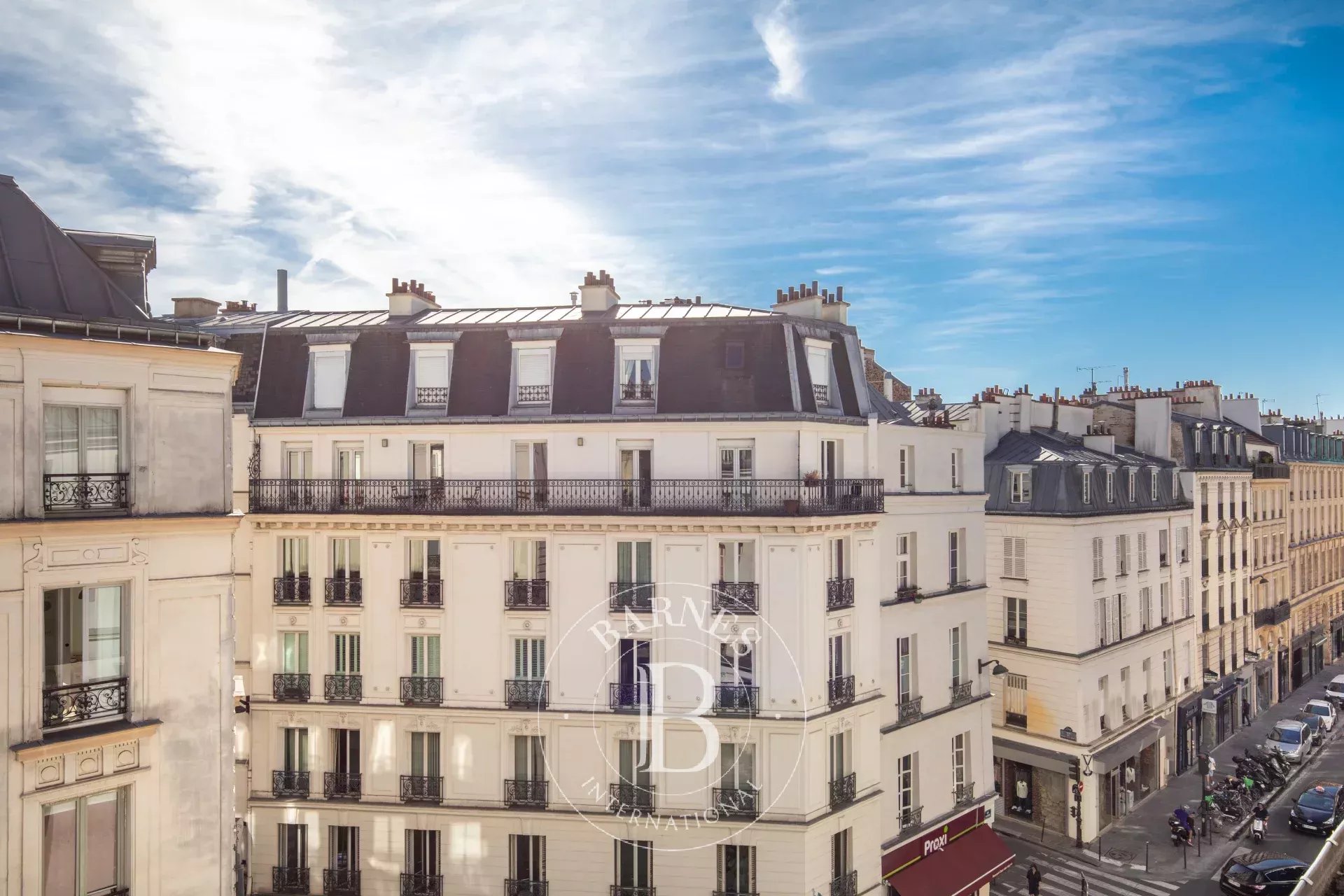 Daire Paris 3ème - picture 17