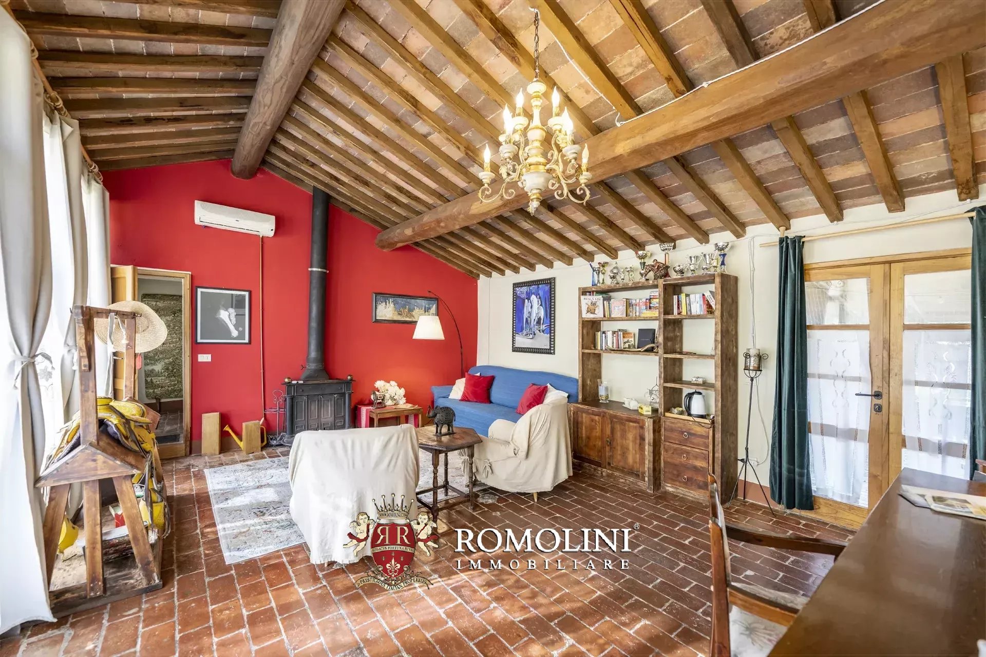 9 Bedroom Horse Property's Image 90