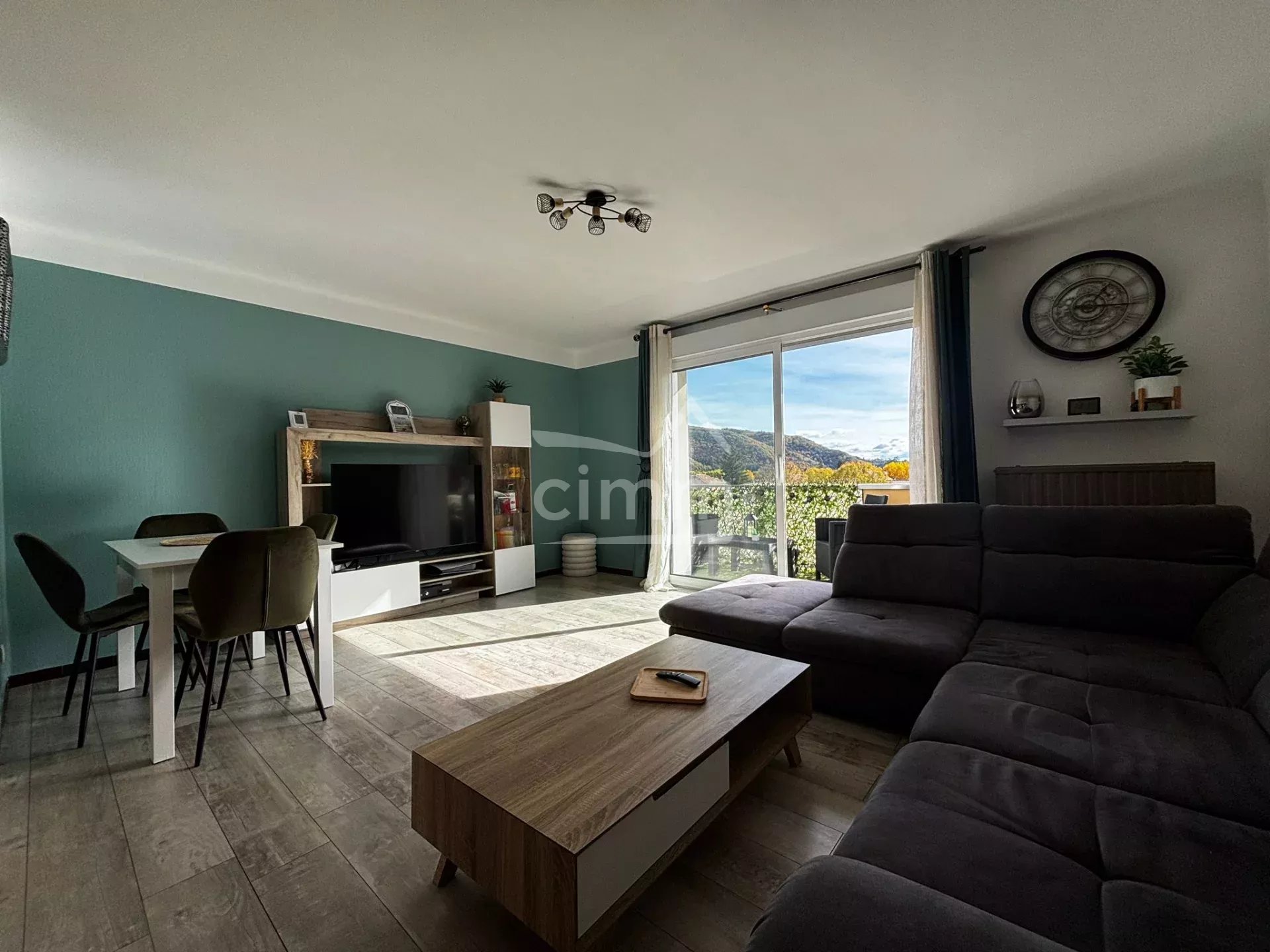 Agence immobilière de 