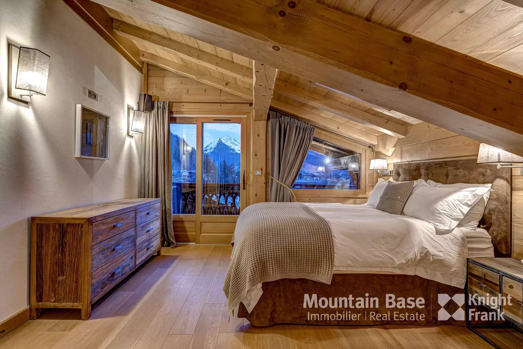 Photo of Luxury 5 bedroom chalet in Montriond