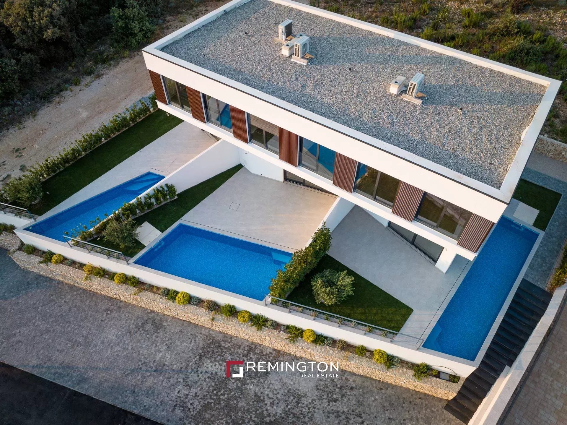 3 Bedroom Apartment/Flat's Image 7