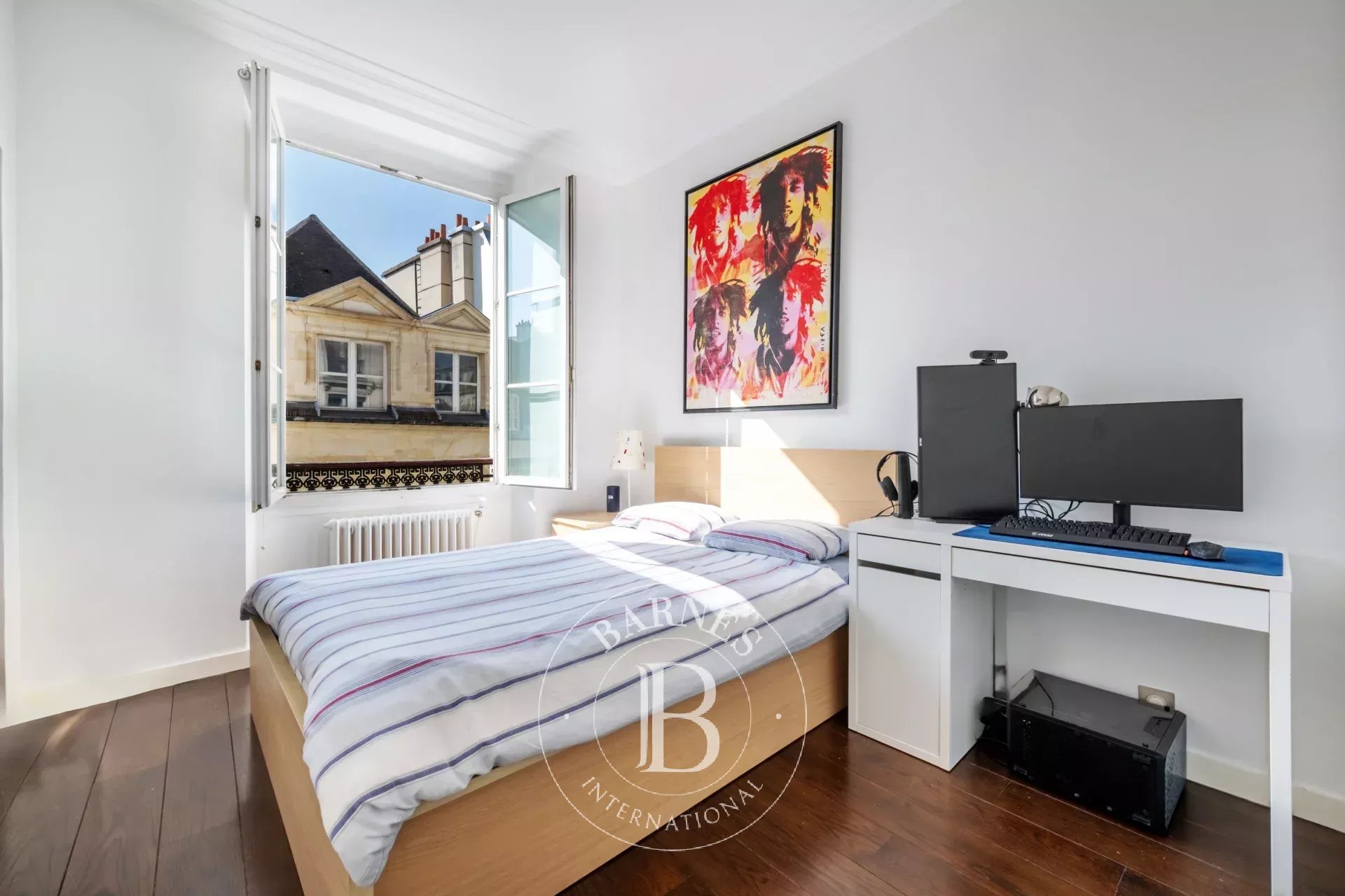 Daire Paris 3ème - picture 6