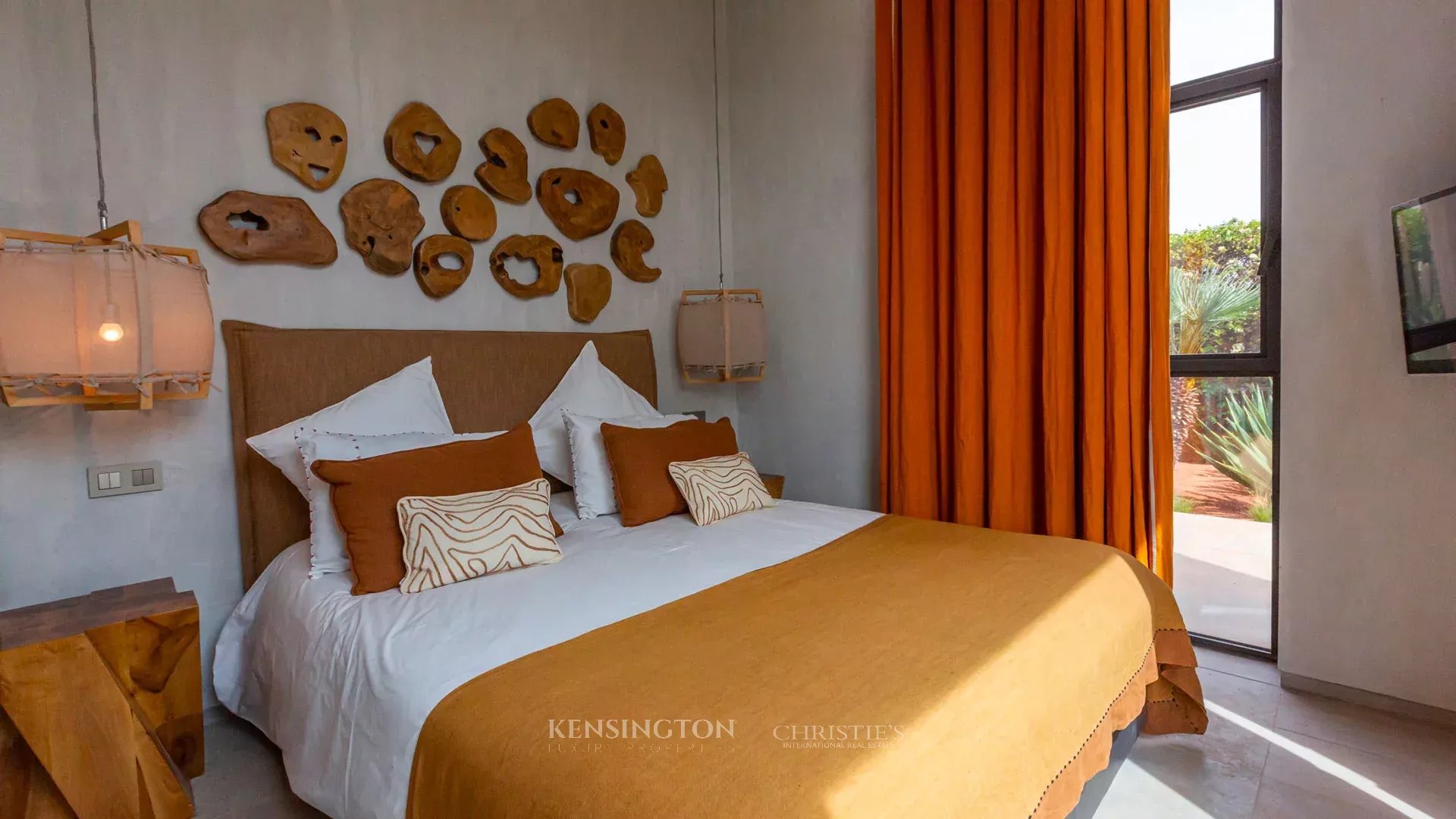6 Bedroom Villa/Townhouse's Image 36