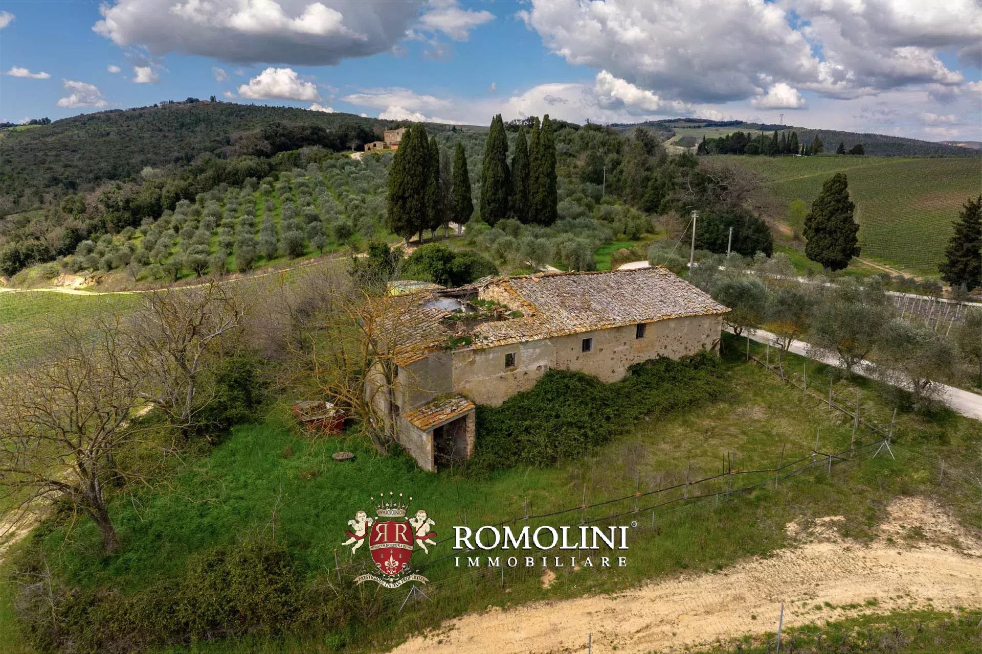 35 Bedroom Vineyard's Image 109