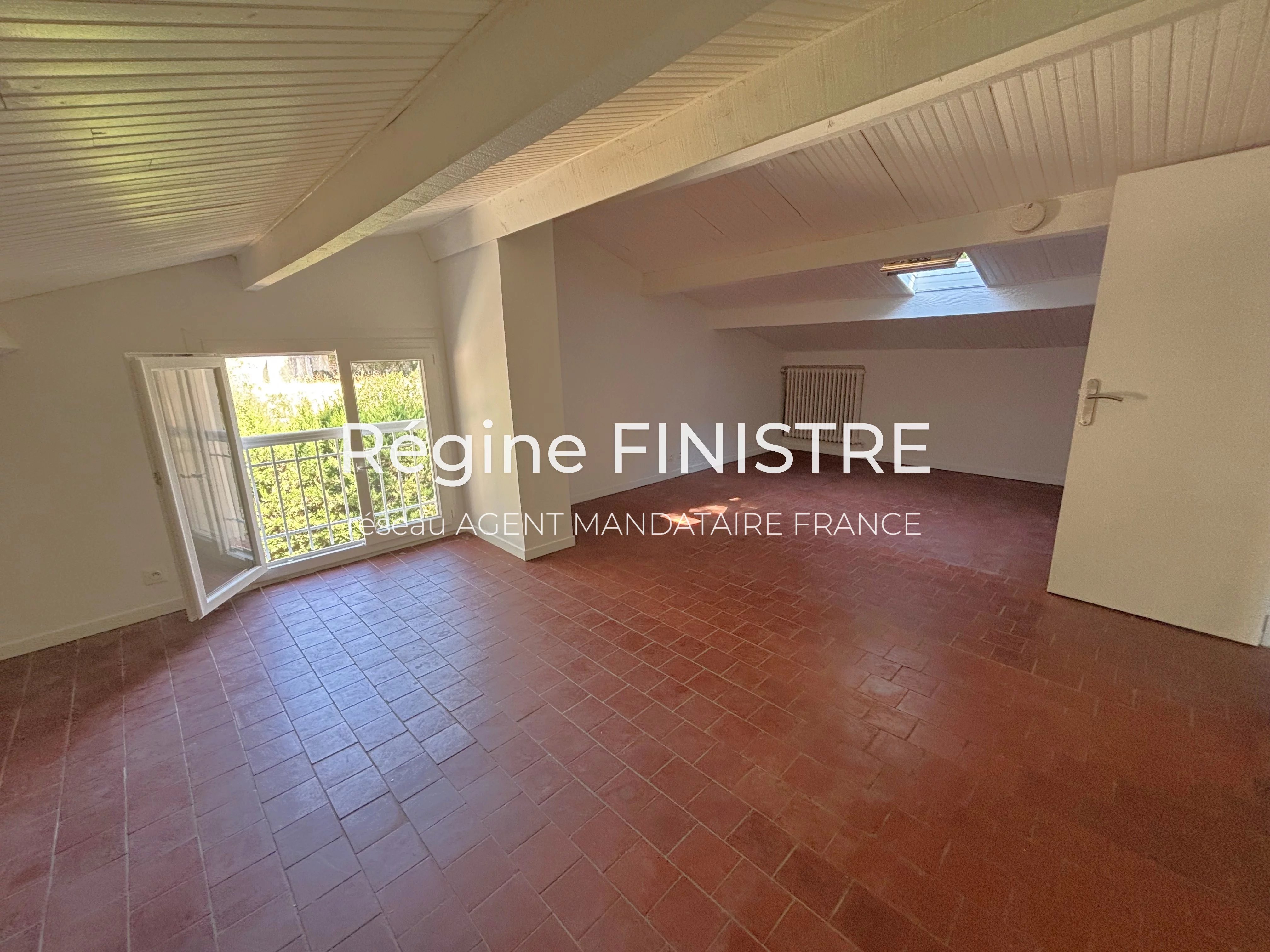 TRANS EN PROVENCE MAISON T6 129 M2 HABITABLE RENOVEE 4 CHAMBRES 2 SALLE D EAU-GARAGES — photo 17