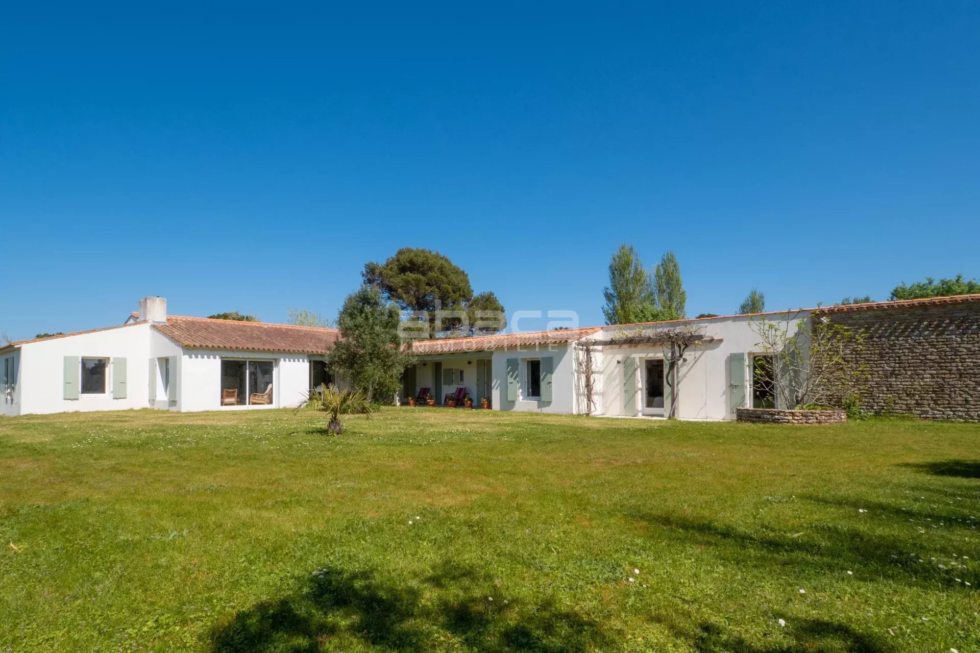 Agence immobilière de 