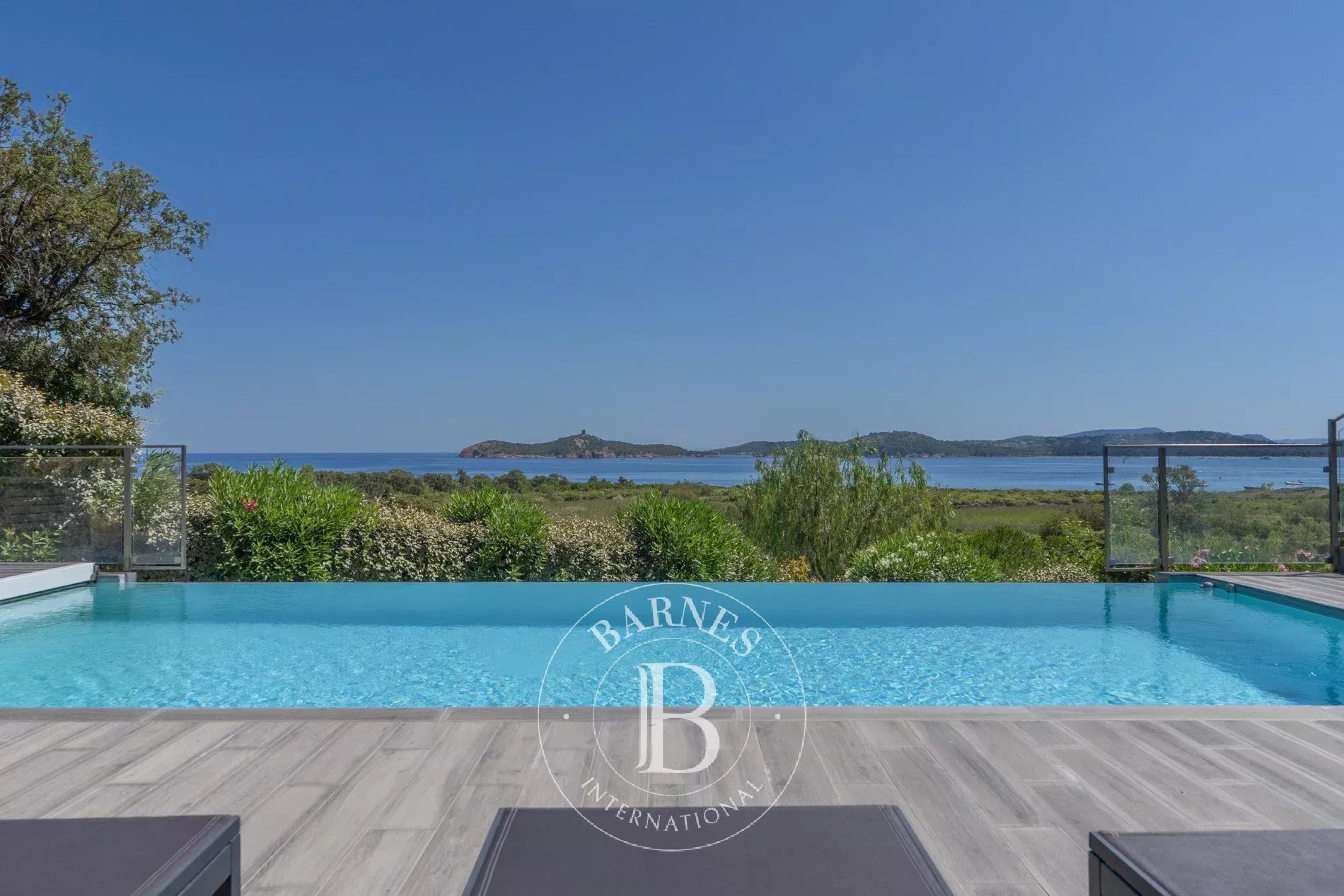 Villa Sainte-Lucie-de-Porto-Vecchio  -  ref 87033099 (picture 1)
