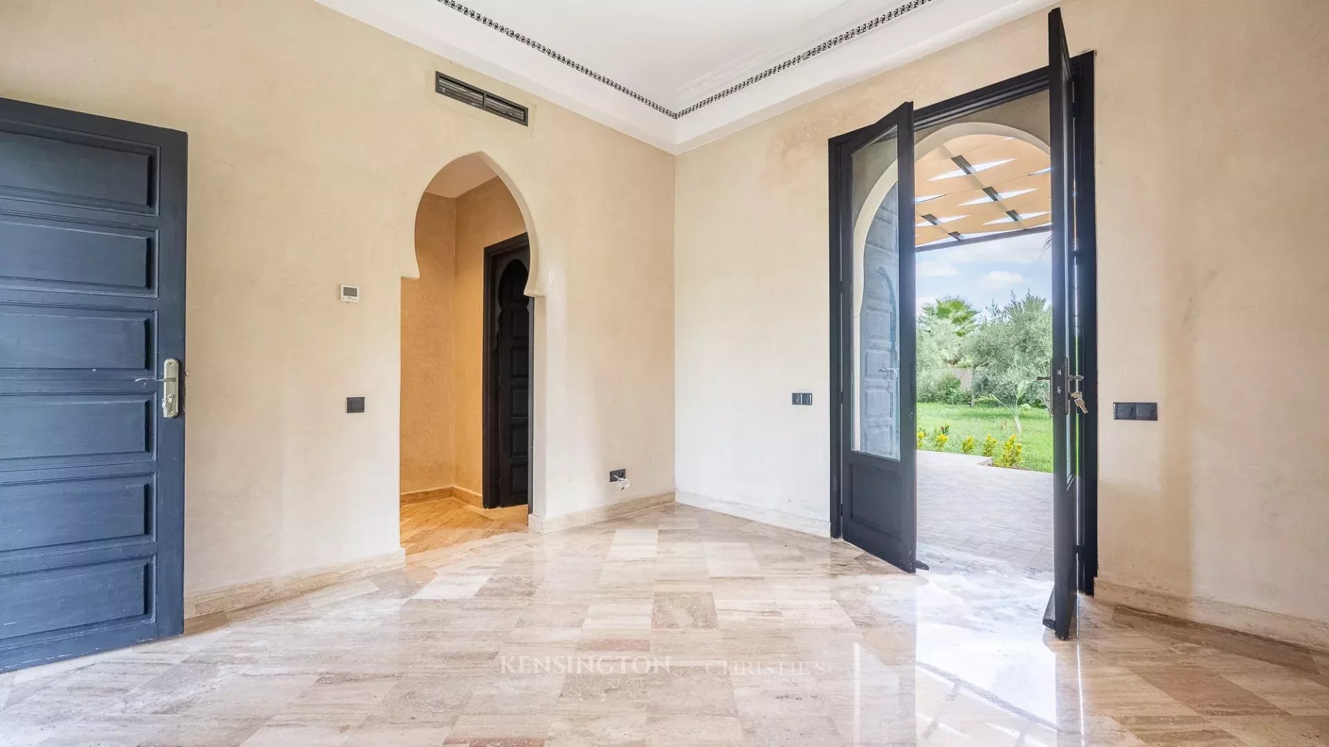 4 Bedroom Villa/Townhouse's Image 20