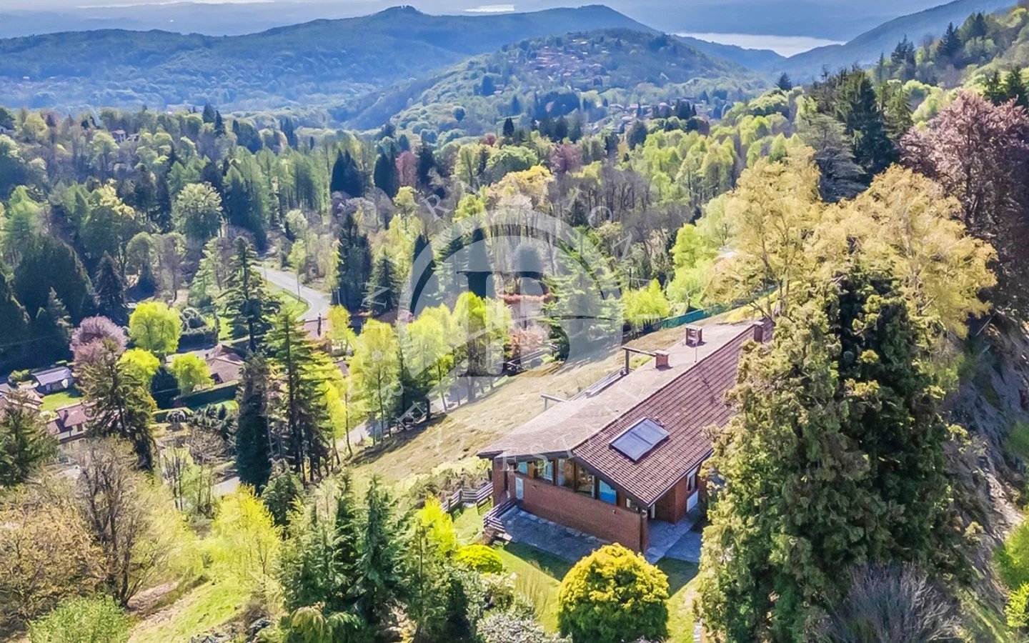 Villa in Gignese - Image 3
