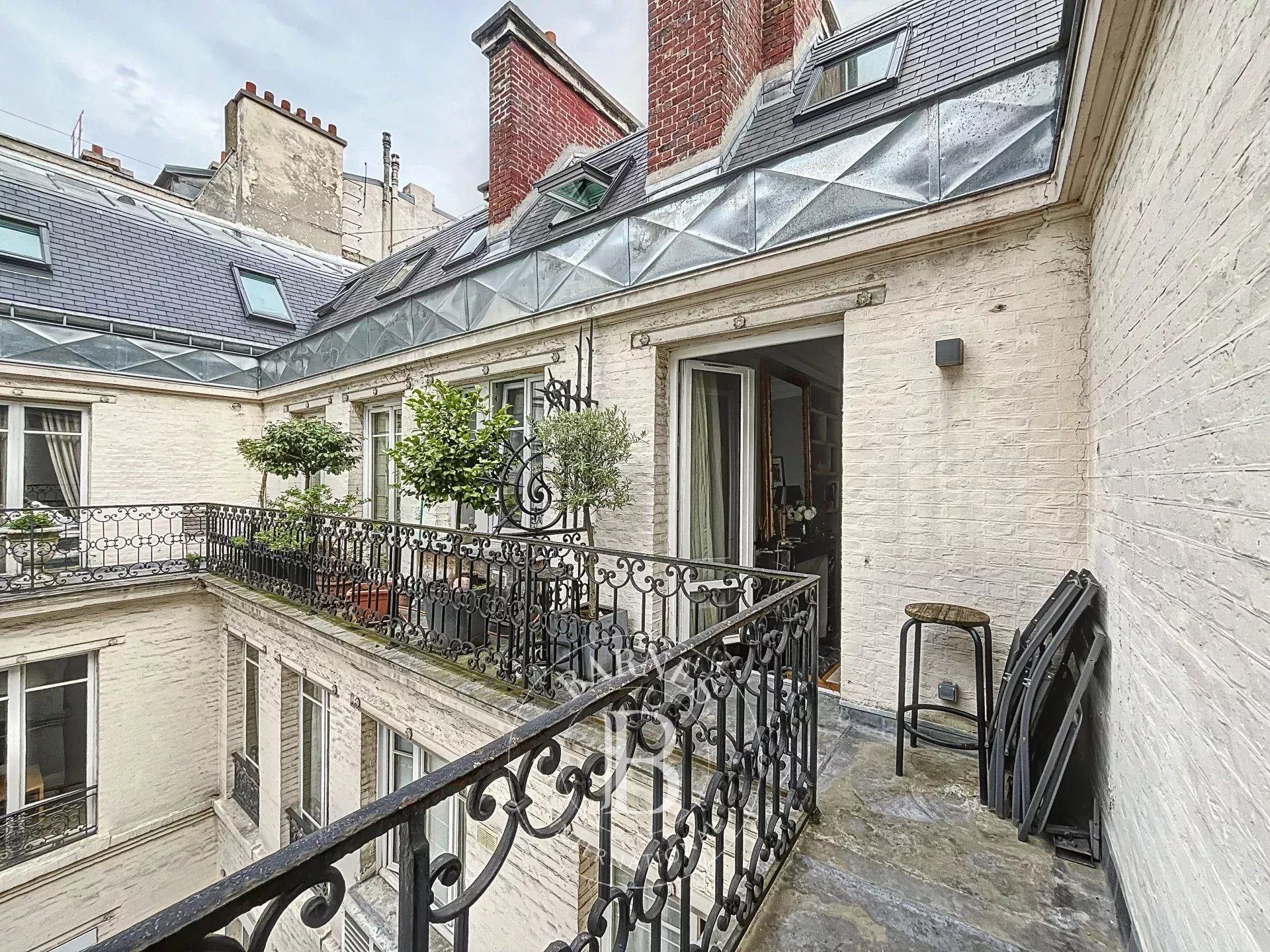 Apartment Paris 75008  -  ref 85113402 (picture 3)
