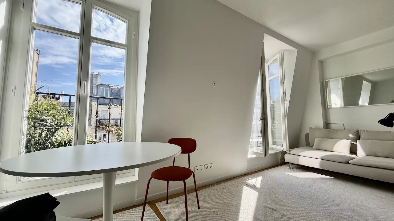 Agence immobilière de Un Appartement À Paris