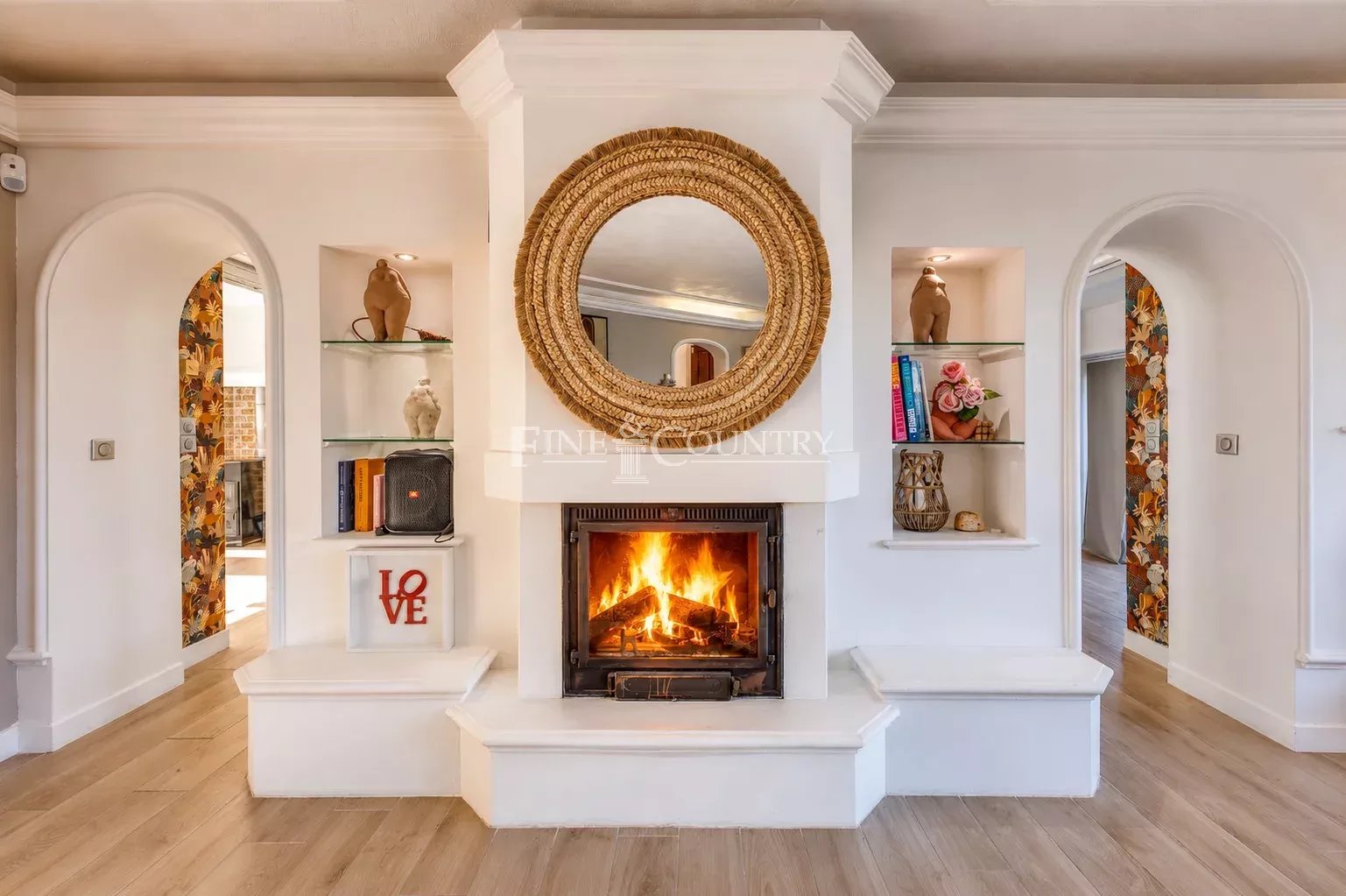 Photo of For sale  Villa in Valbonne - Panoramic view