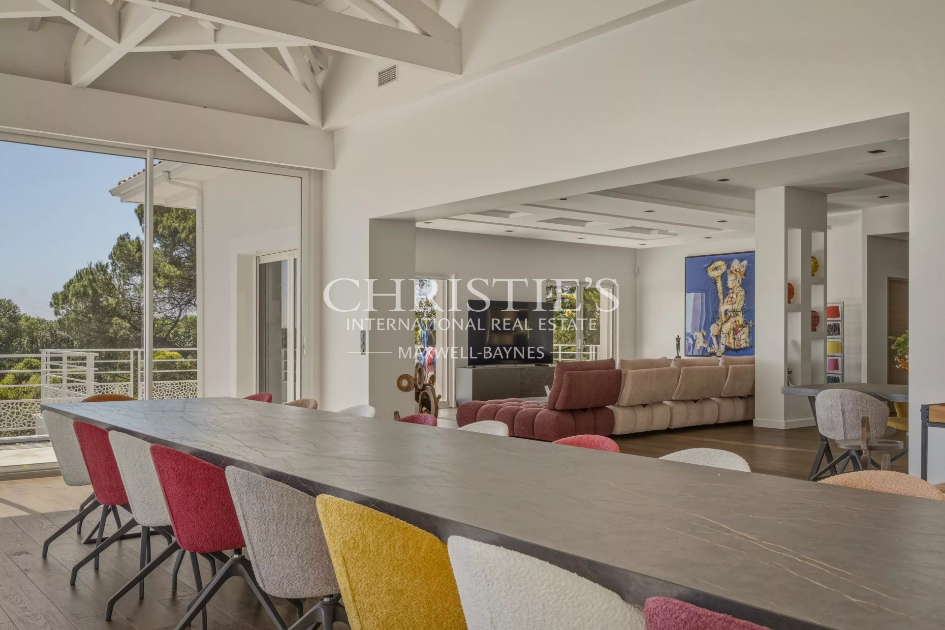 9 Bedroom Villa/Townhouse's Image 4