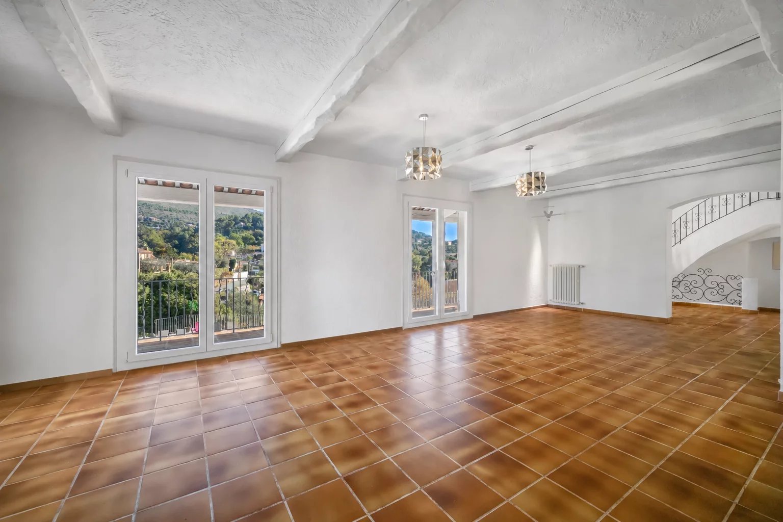 PROPRIÉTÉ DE PRESTIGE À COLOMARS — 267 M², PISCINE & POTENTIEL — photo 5