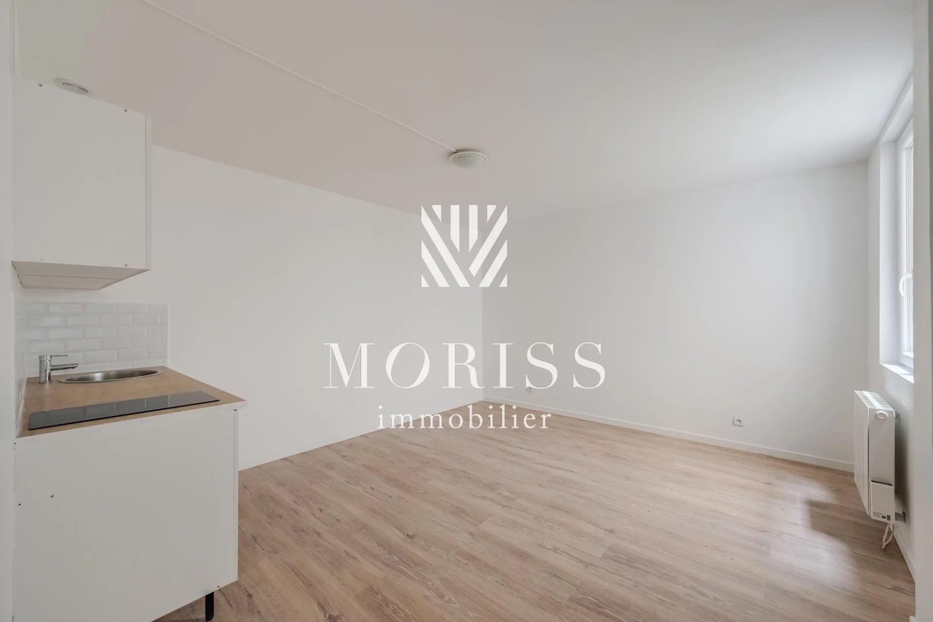 VENTE APPARTEMENT 2 PIECES - PARIS 75011 - Image Array