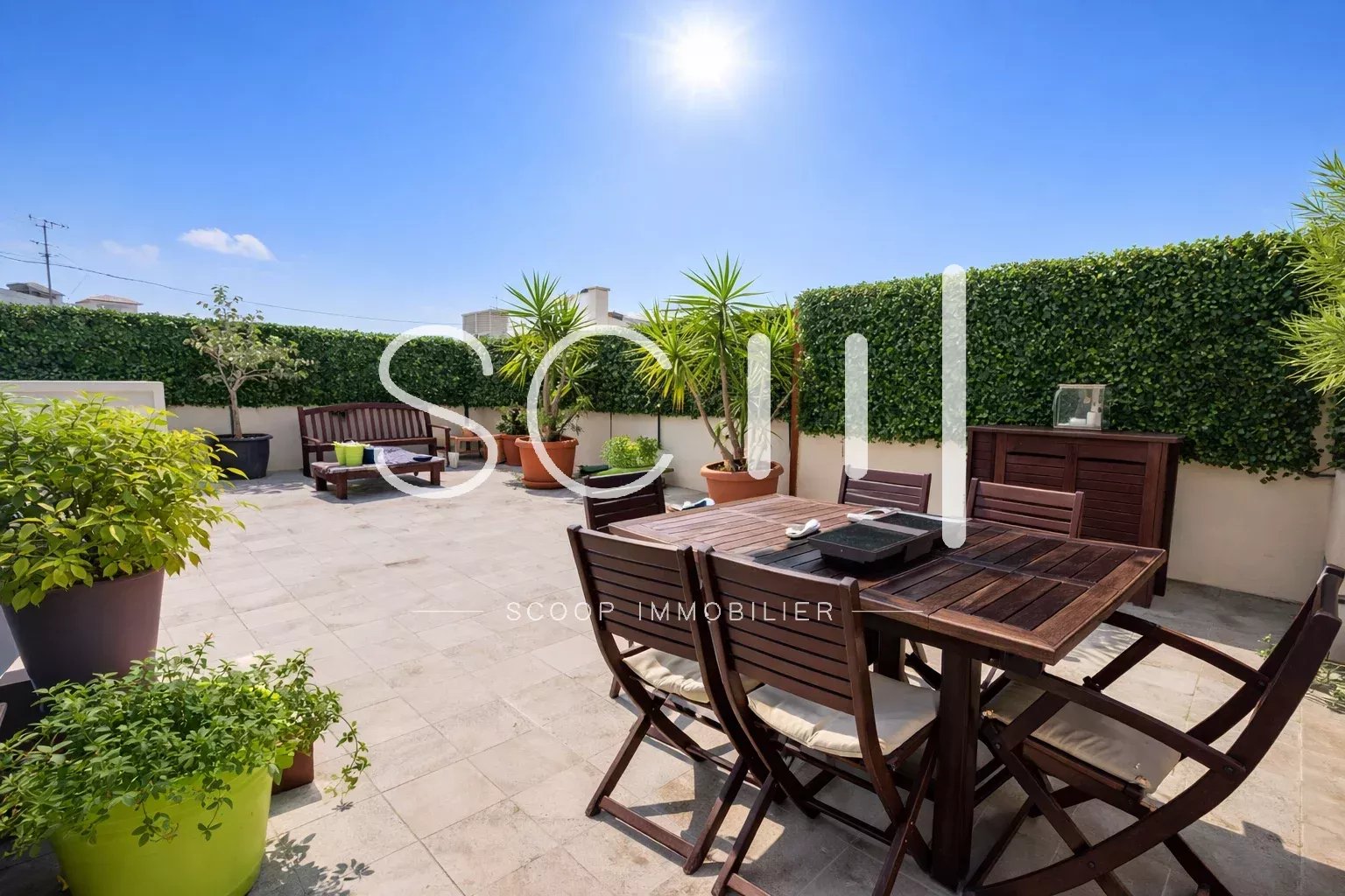 Agence immobilière de 