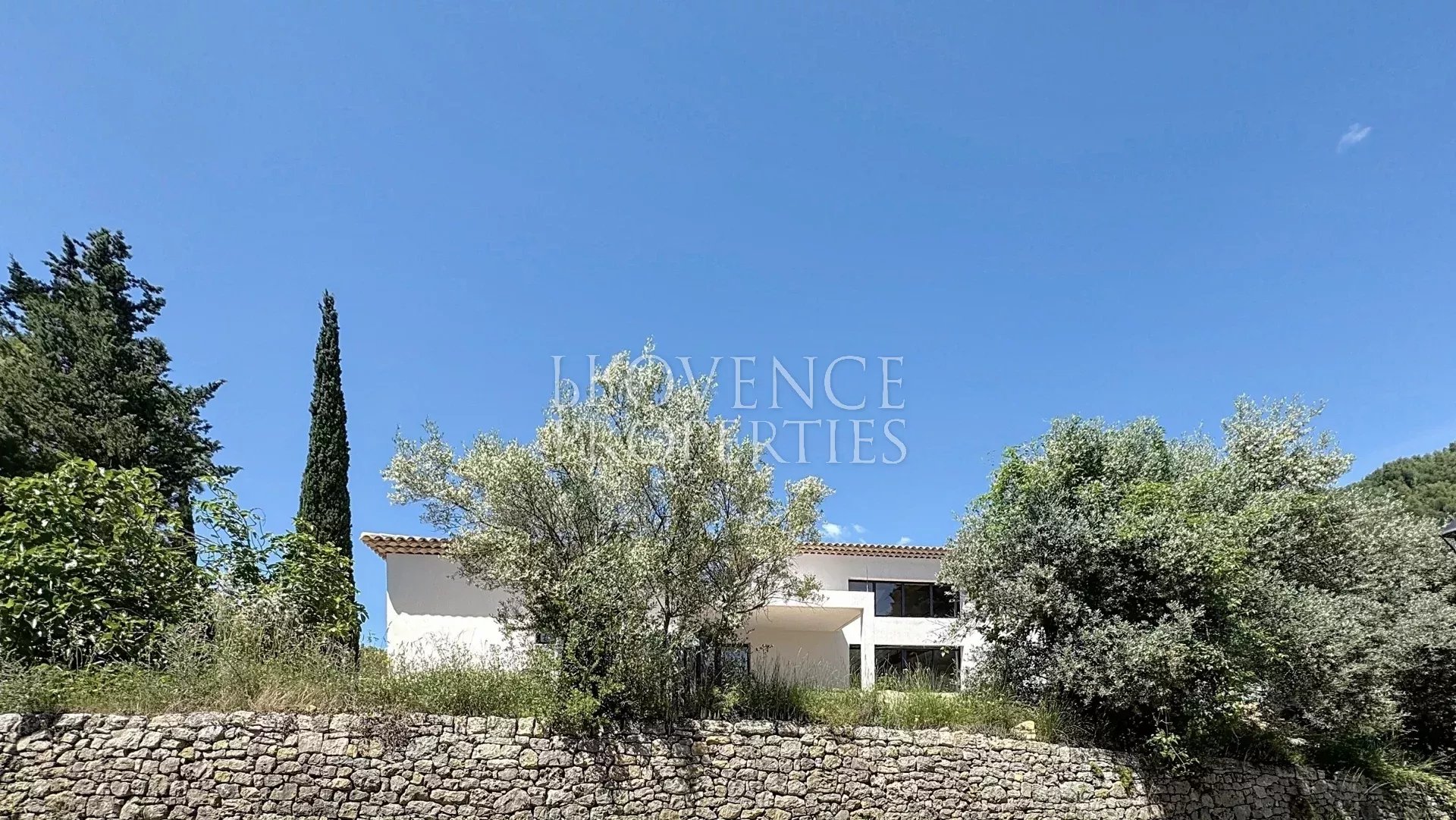 Exceptional  in Cotignac : Contemporary luxury a short walk from the village