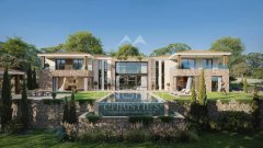 Mougins - Lot with a valid building permit — photo 1 of 7