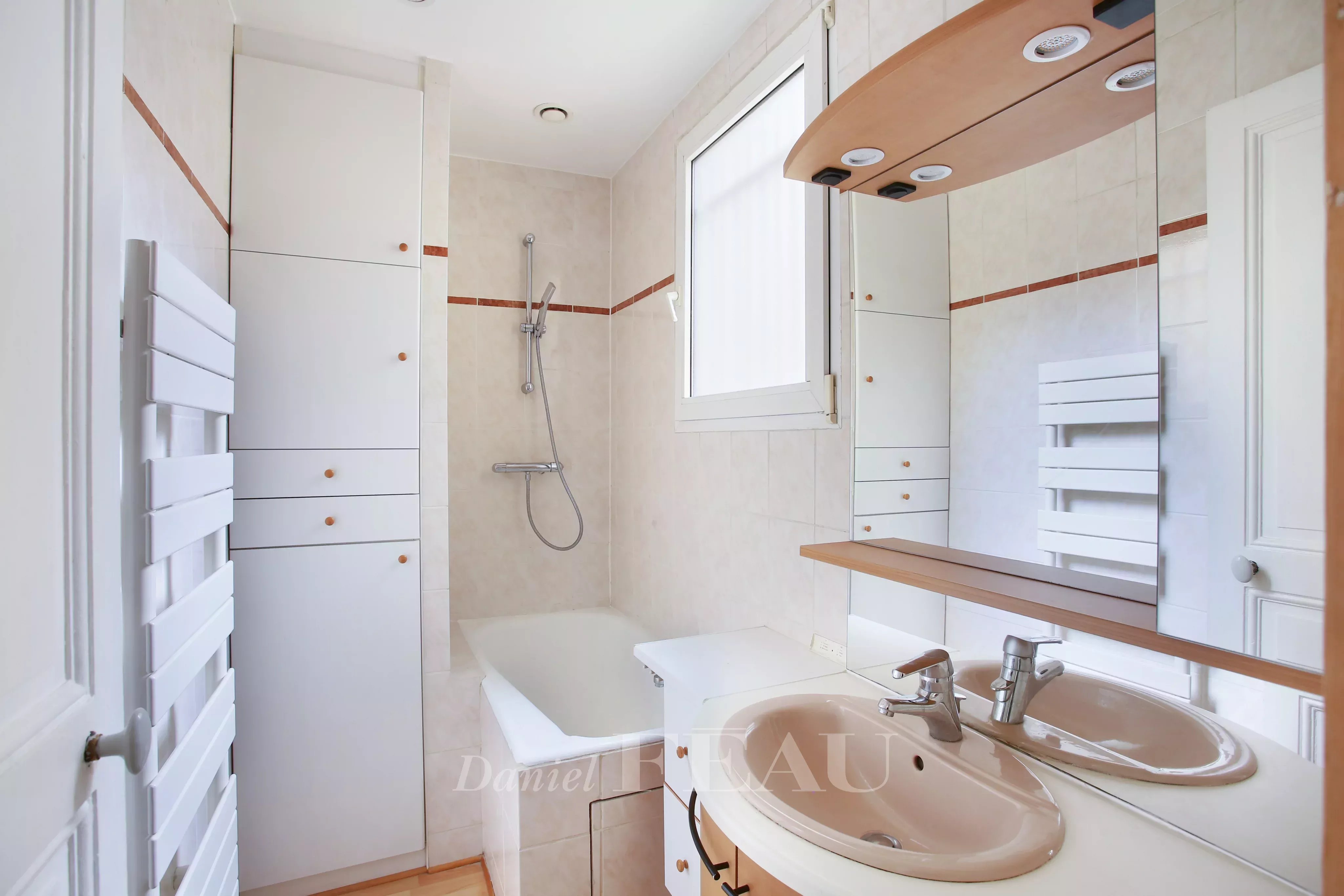 Location Appartement Levallois-Perret