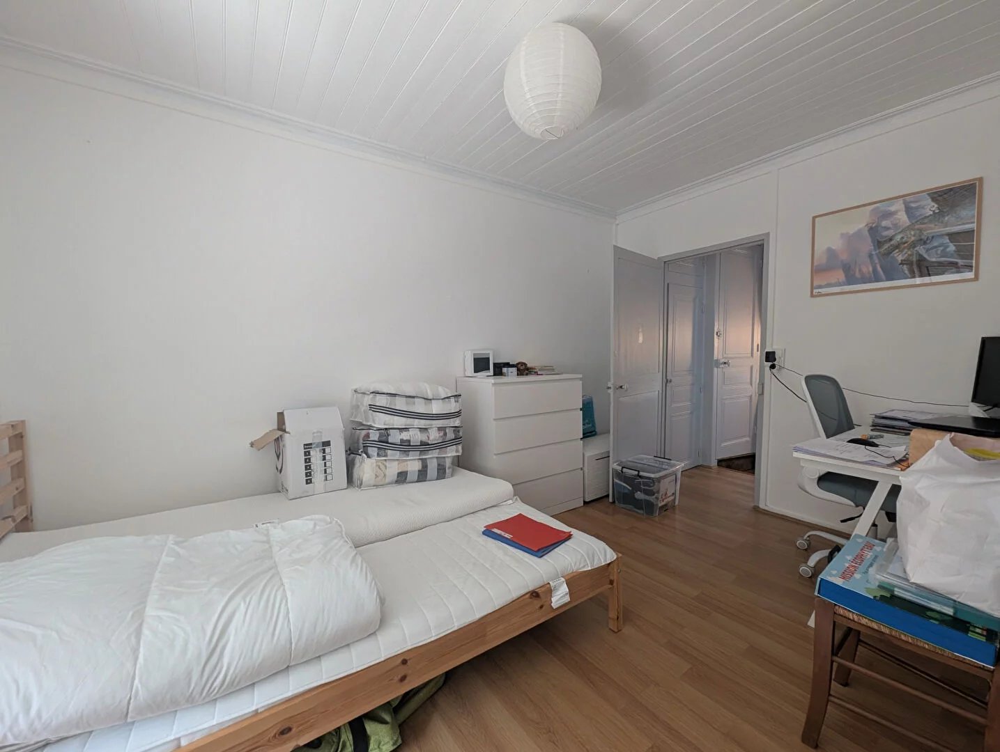 A LOUER - DOL DE BRETAGNE - MAISON - T4 BIS - 81 m² - DEUX CHAMBRES - UN BUREAU - JARDIN - DEPENDANCES