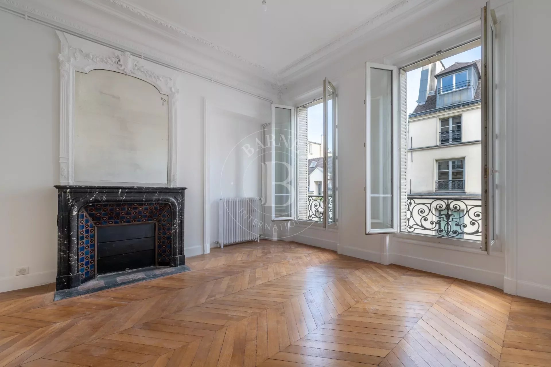 Daire Paris 3ème - picture 6