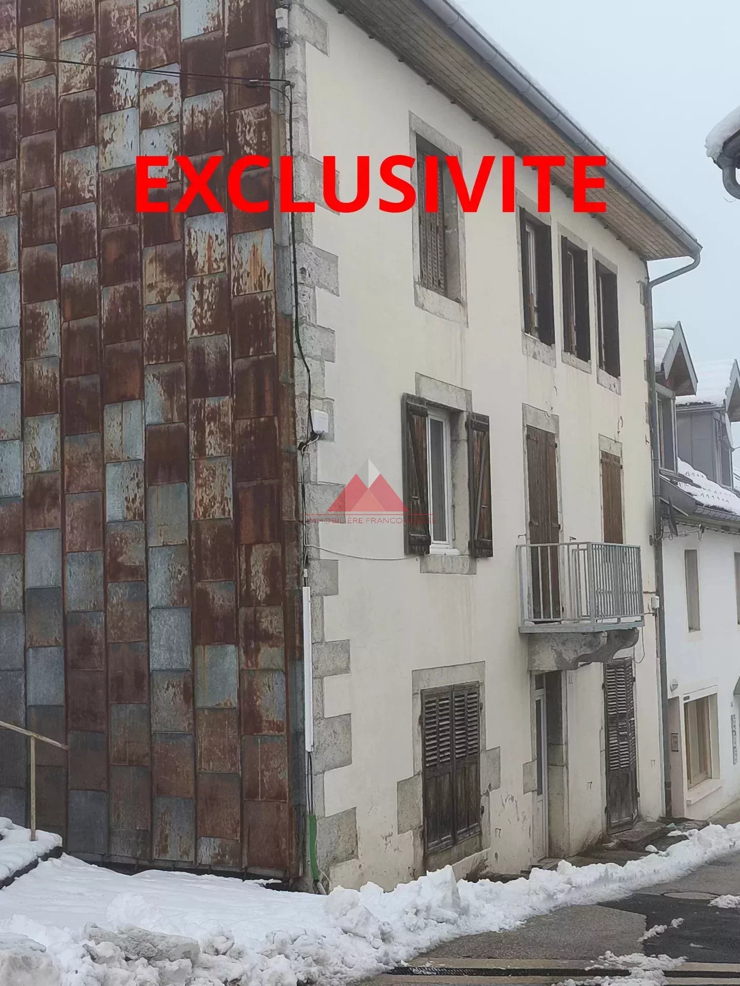 Agence immobilière de 