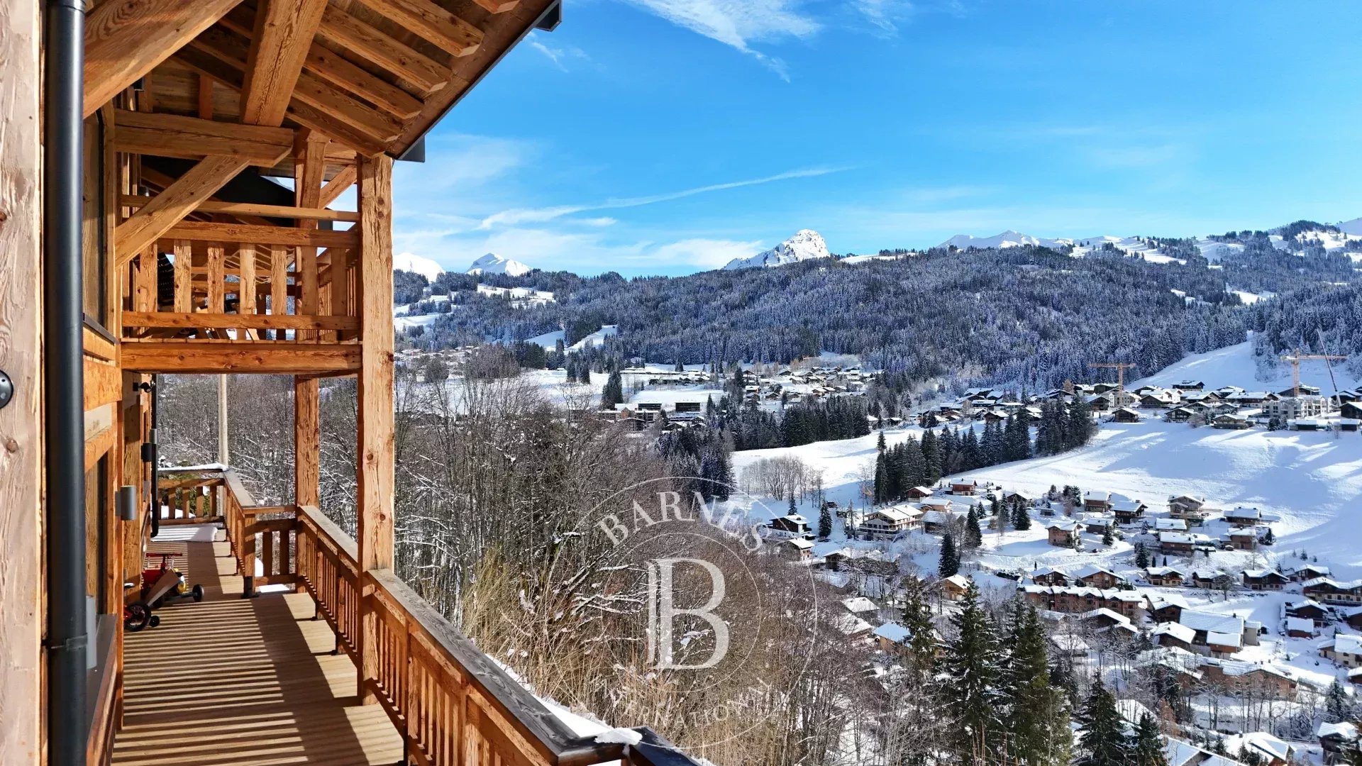 Photo of Les Gets - Luxury chalet of 440m² - Jacuzzi - Piste and Village view