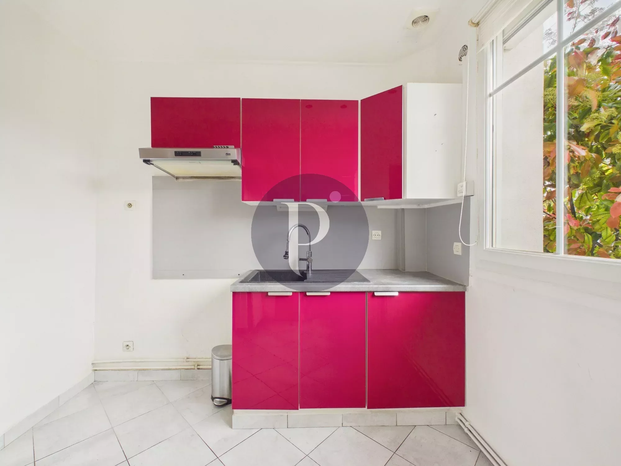 vente-appartement-1-piece-verrieres-le-buisson-86909180