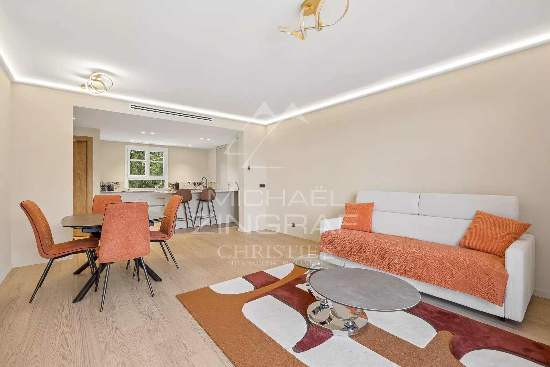 2 Bedroom Apartment/Flat's Image 4