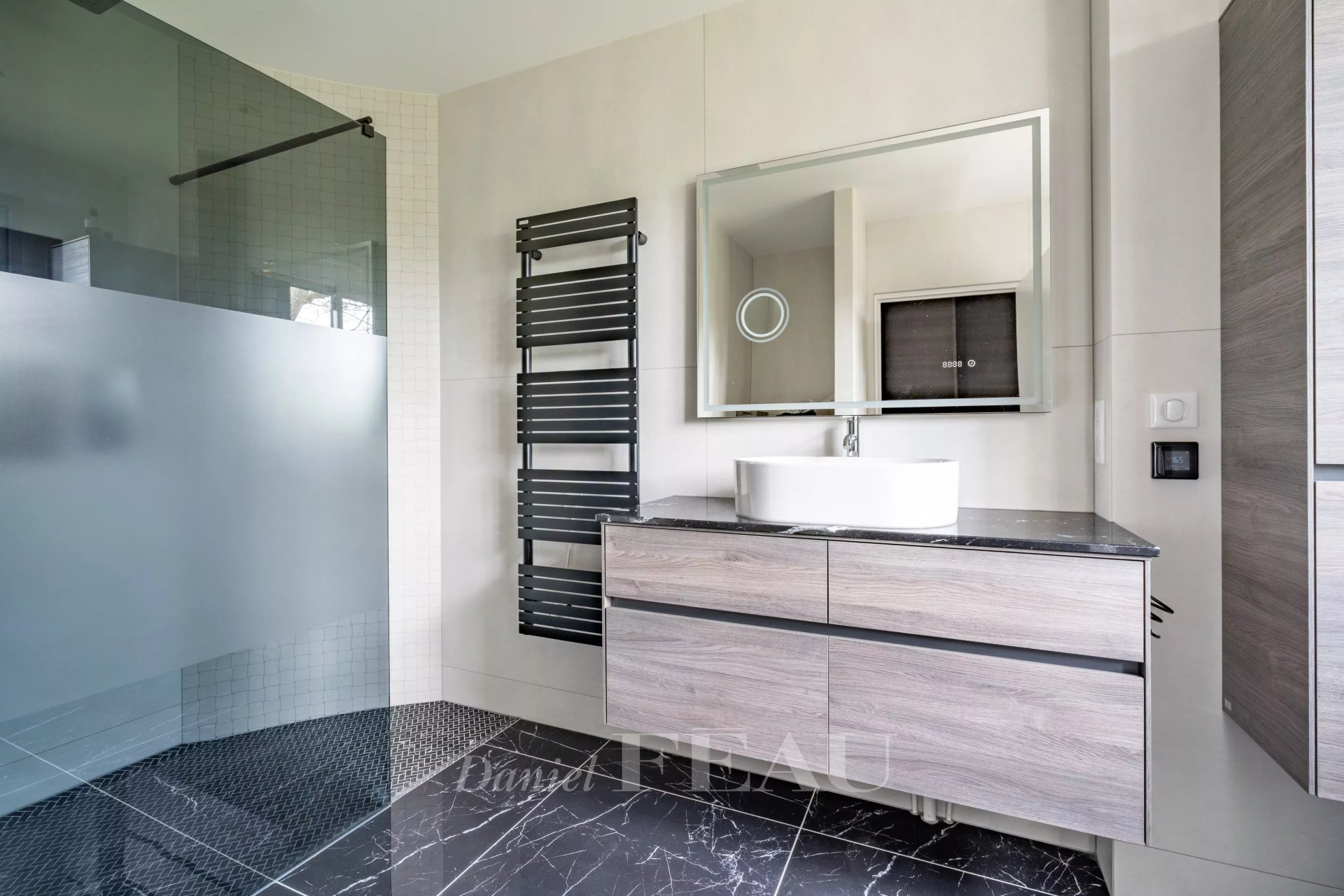 7 Bedroom Villa/Townhouse's Image 11