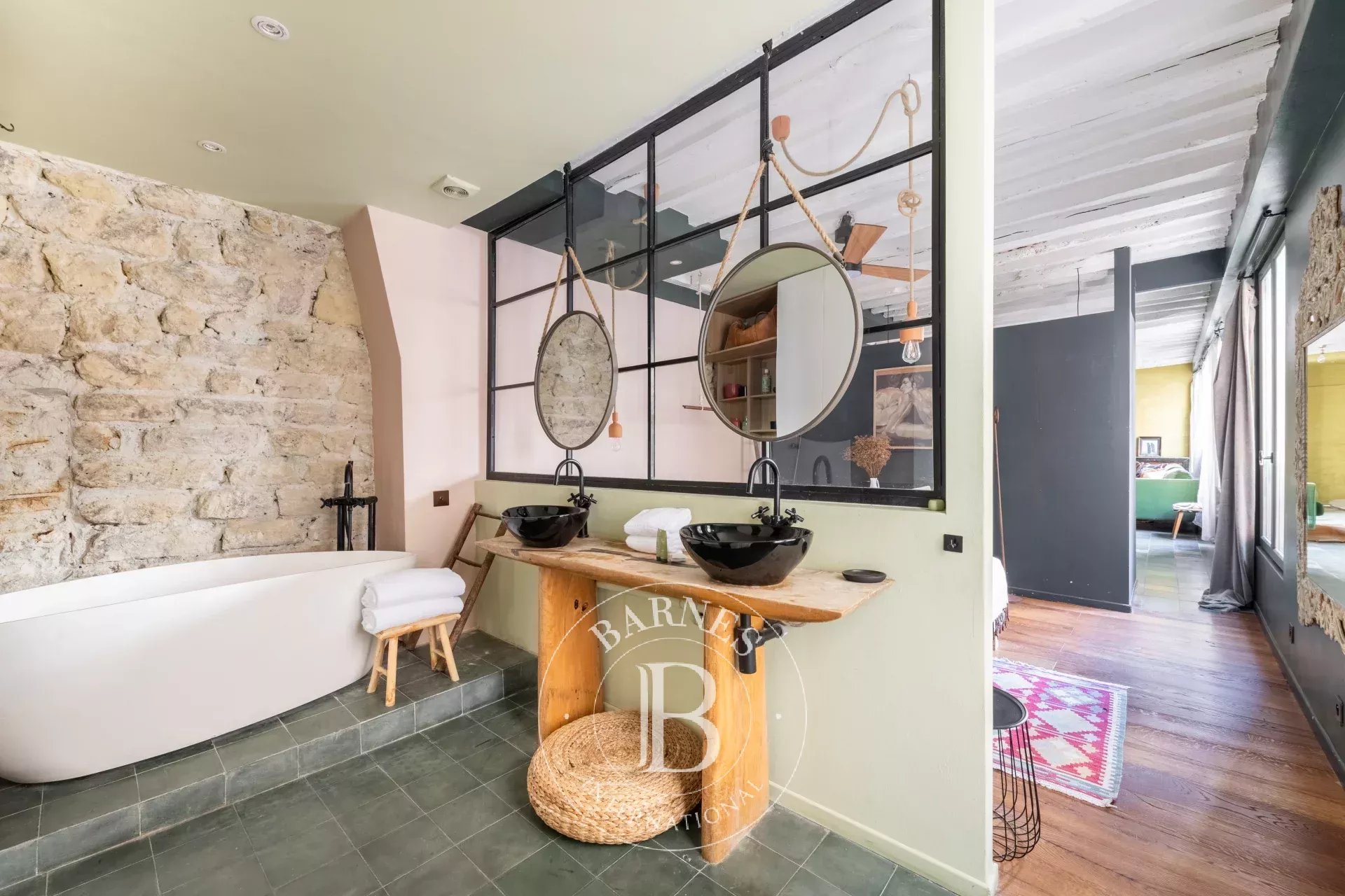 Daire Paris 3ème - picture 14