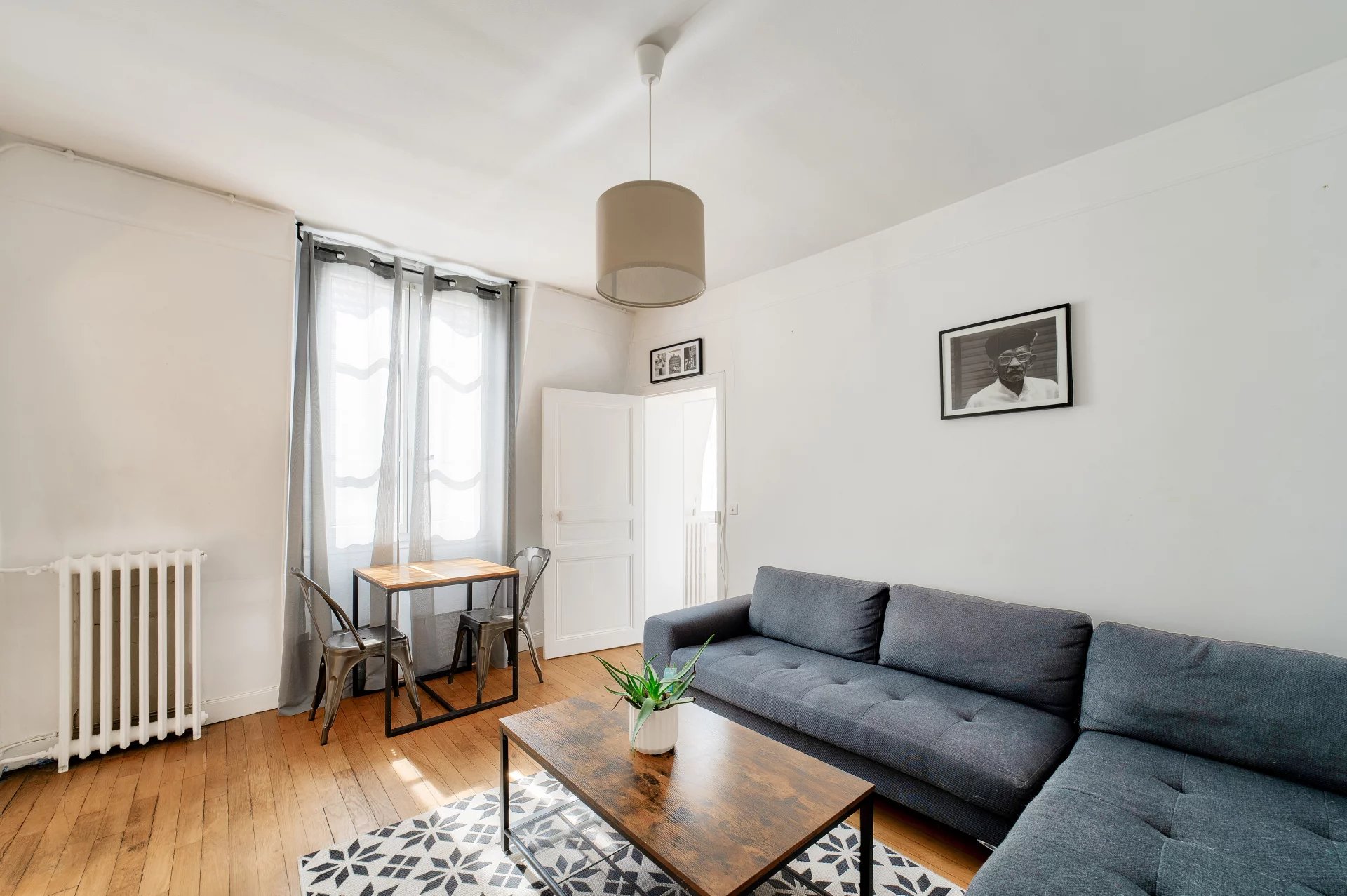Sale Apartment Paris 7th Saint-Thomas-d'Aquin