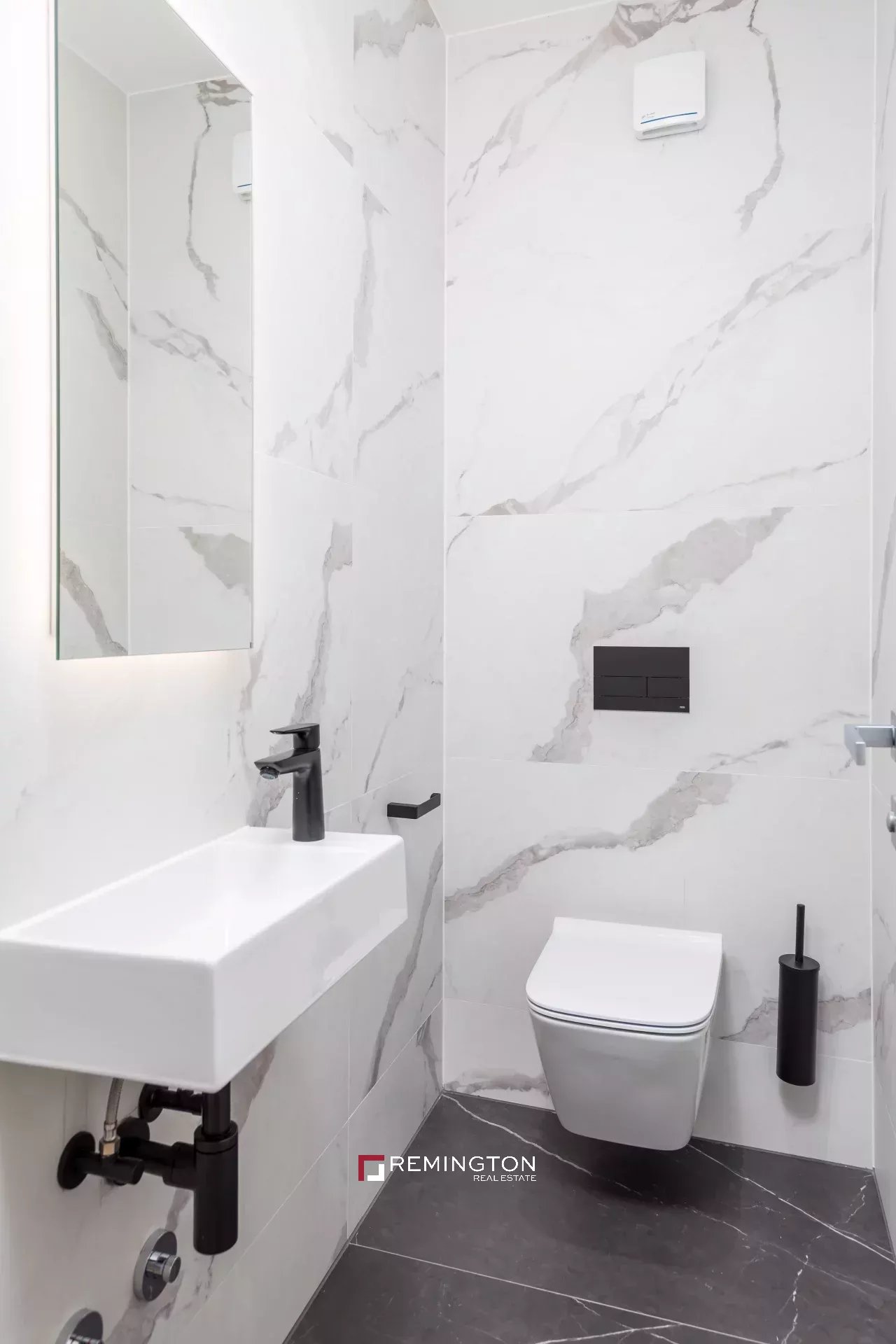 4 Bedroom Apartment/Flat's Image 32