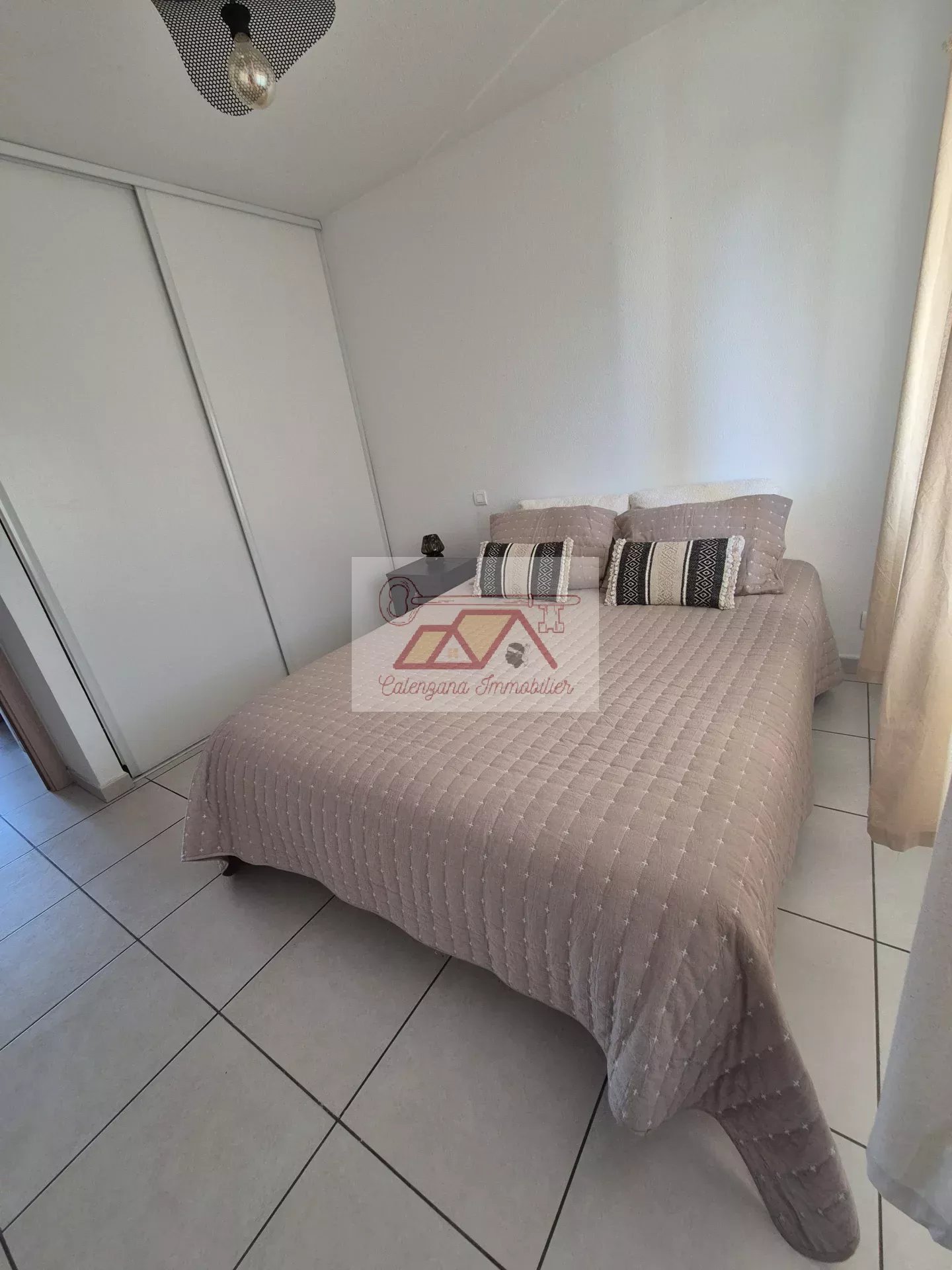 Rental Apartment L'Île-Rousse