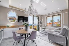 2-Bedroom Apartment in Cannes — photo 2 of 7