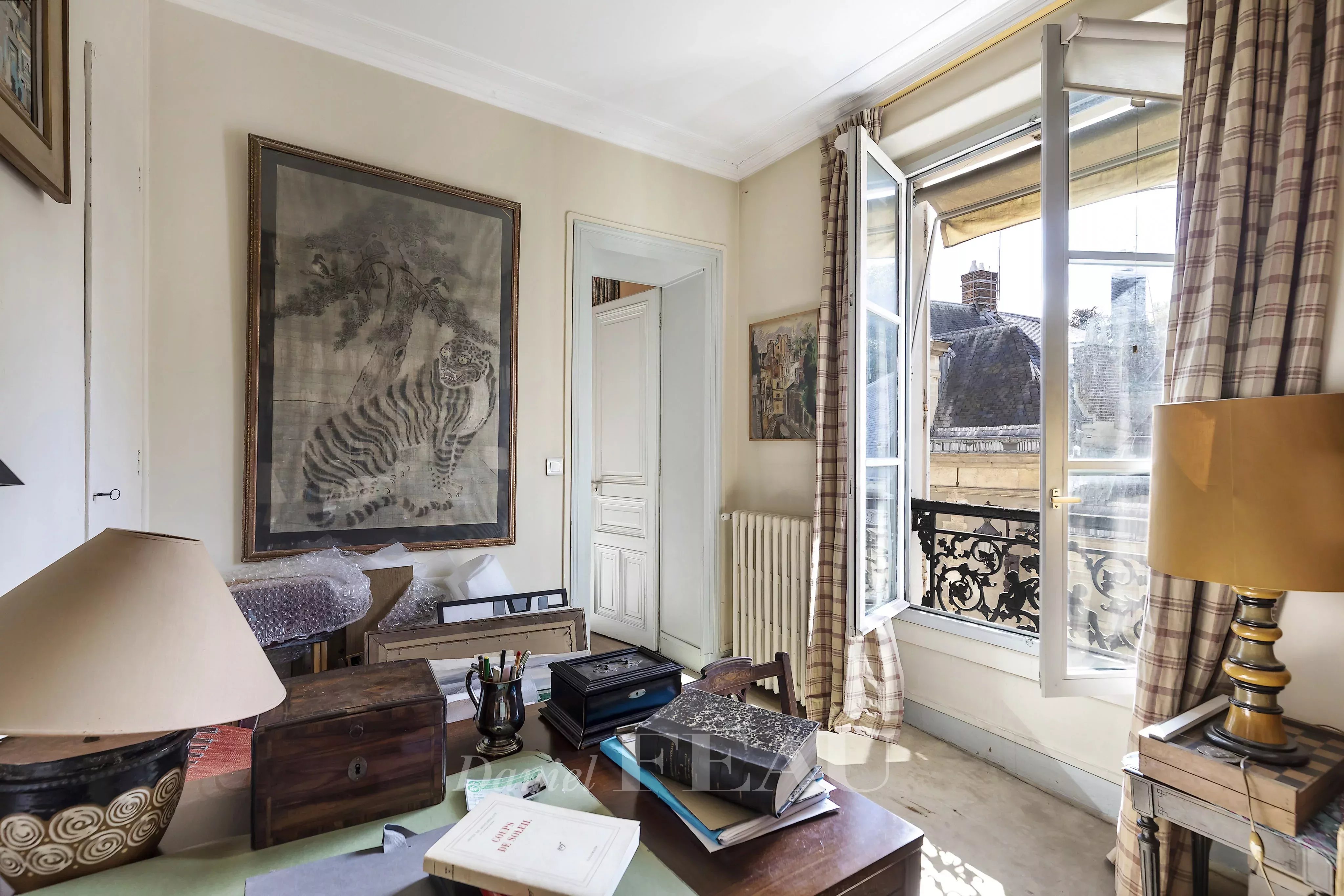 Sale Apartment Paris 6th
