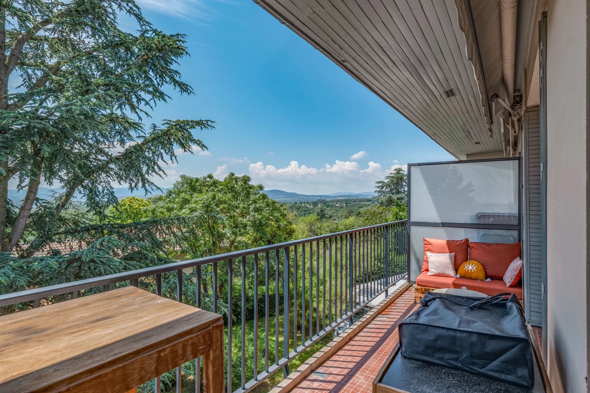 Appartement Centre Dardilly le Bourg