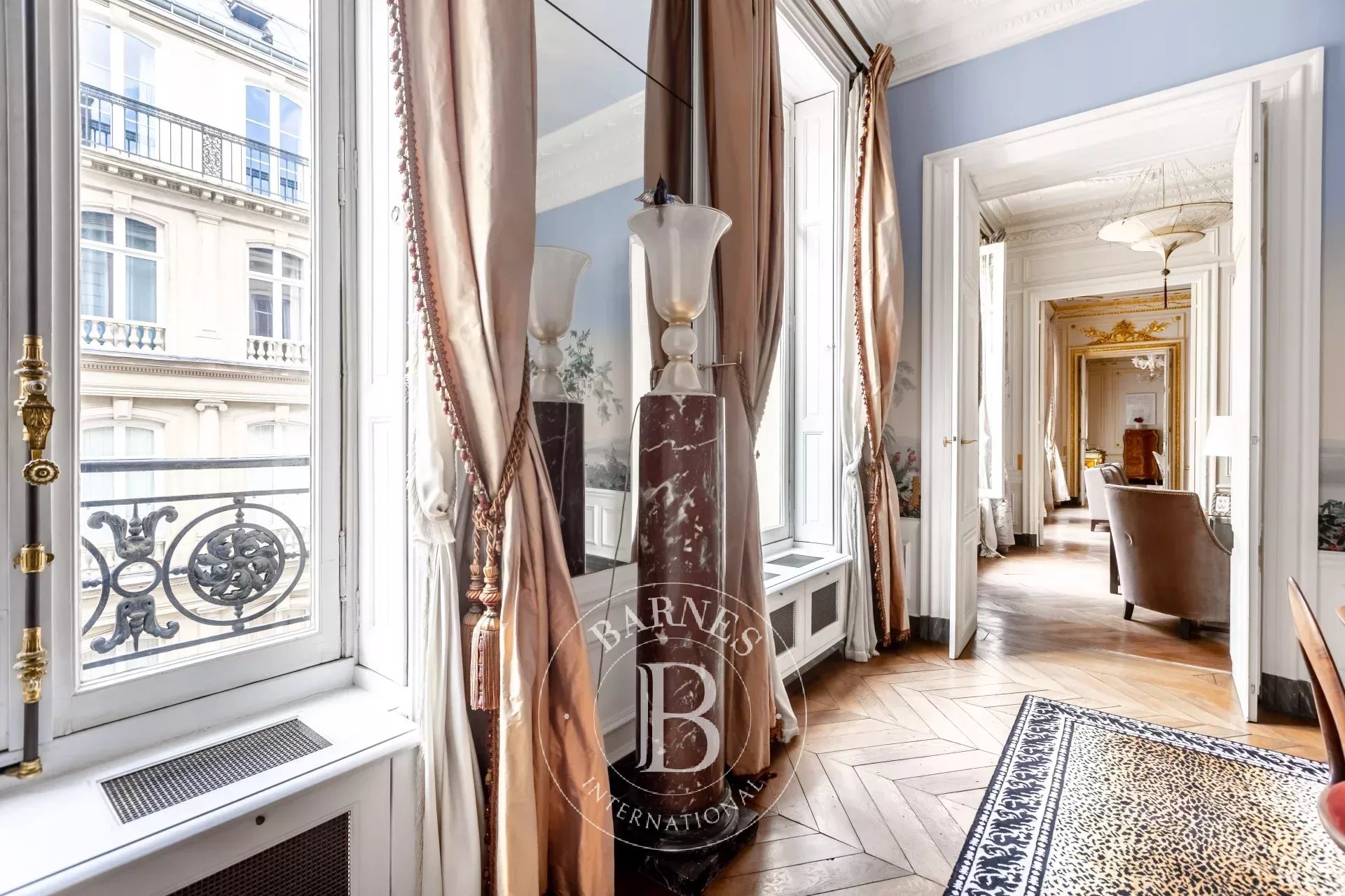 Paris  - Apartment 8 Bedrooms - picture 18