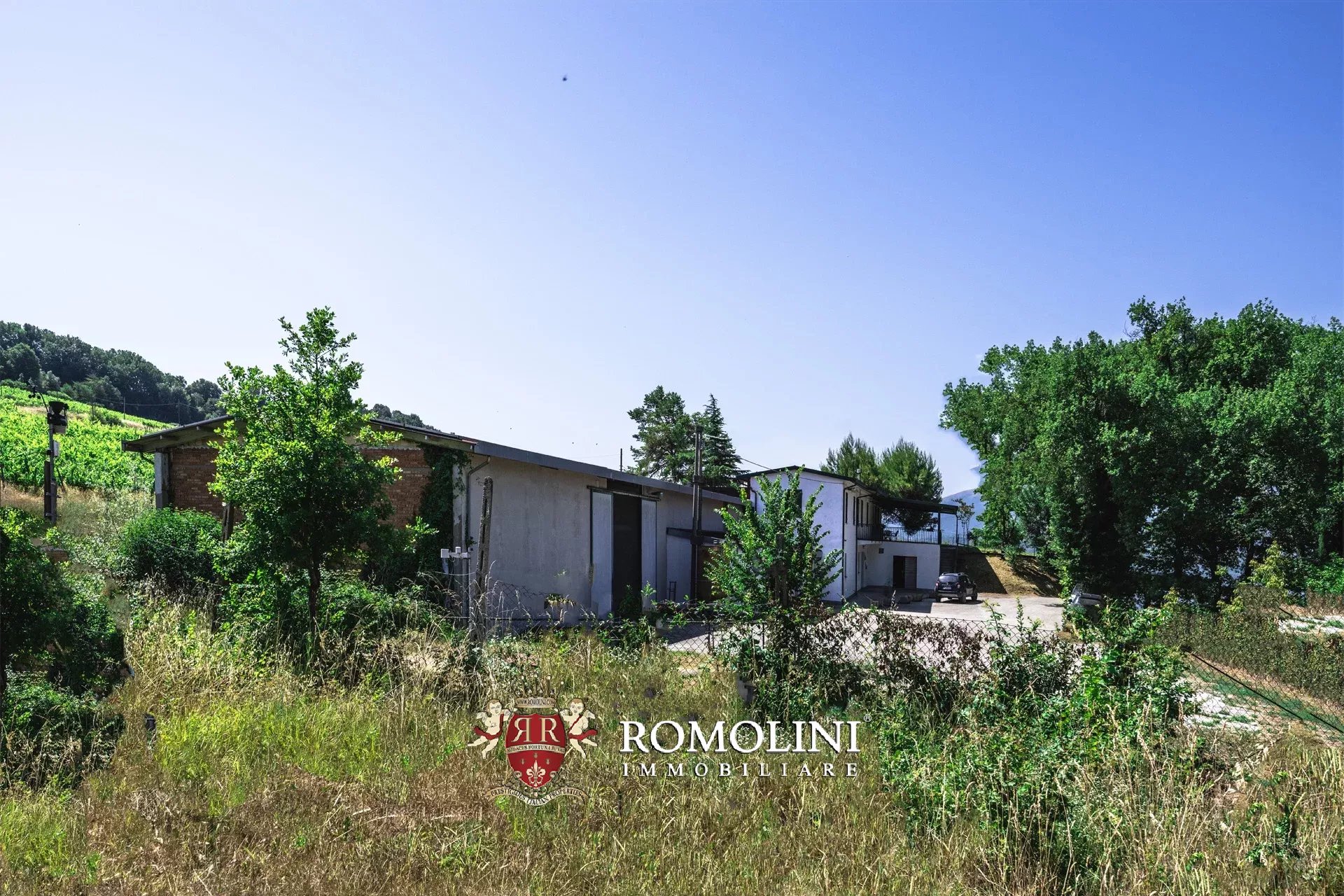 3 Bedroom Vineyard's Image 36