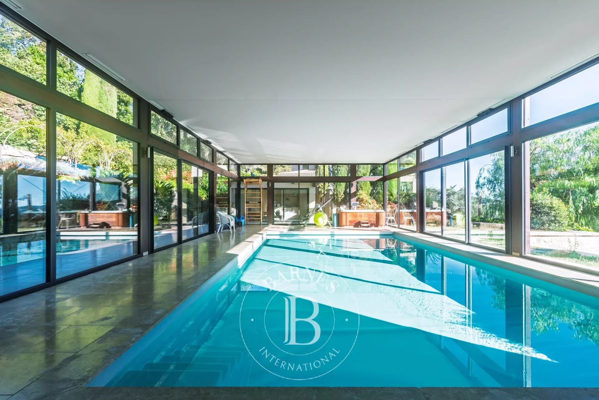 Villa Mougins - picture 25