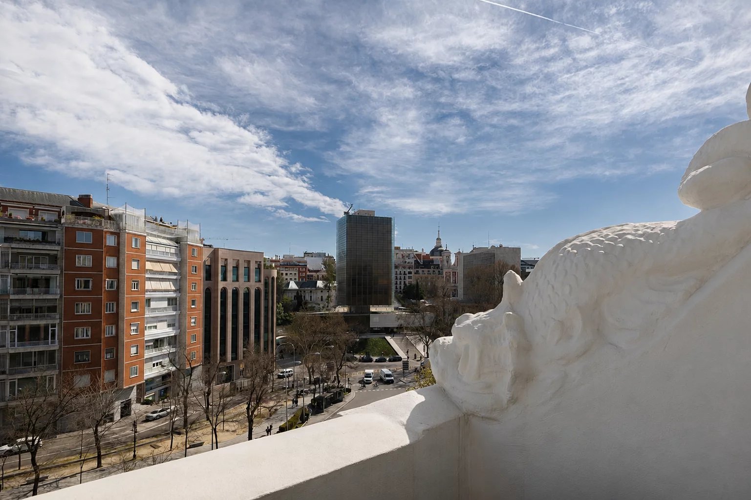 Luxury 4-Bedroom Apartment in Chamberí Almagro, Madrid