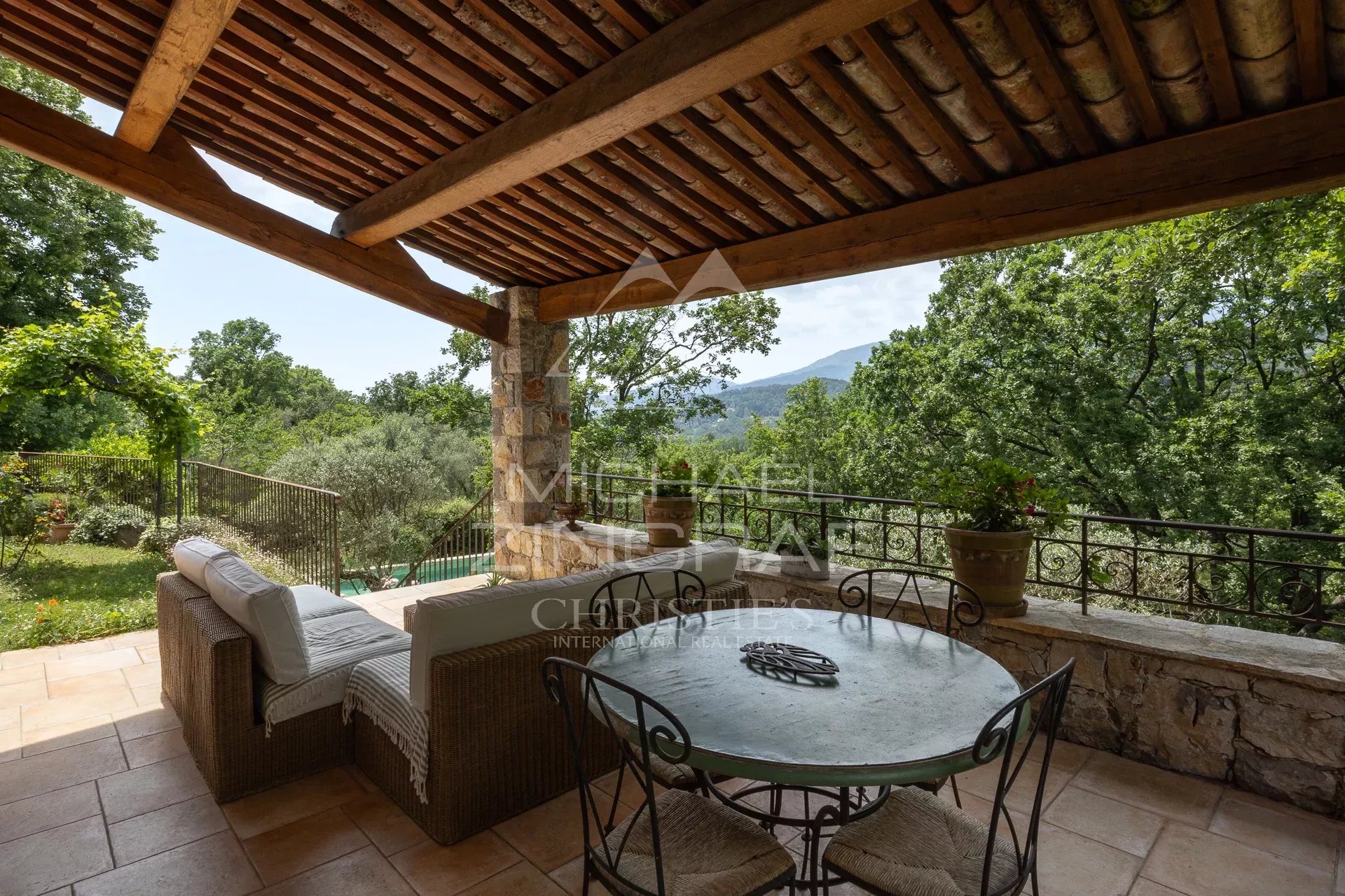 3 Bedroom Villa/Townhouse's Image 8