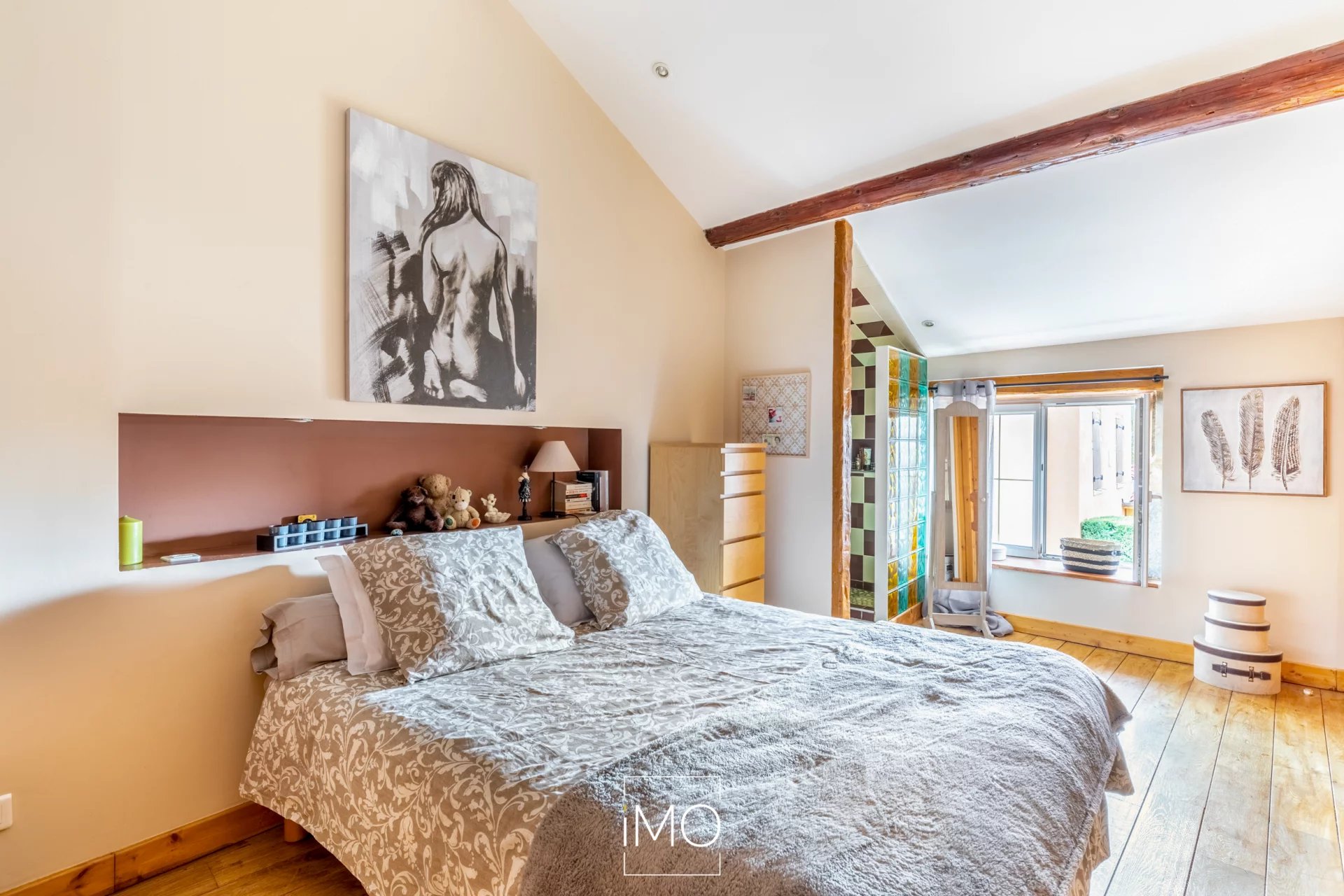 Maison Les Chères de 232 m² avec piscine