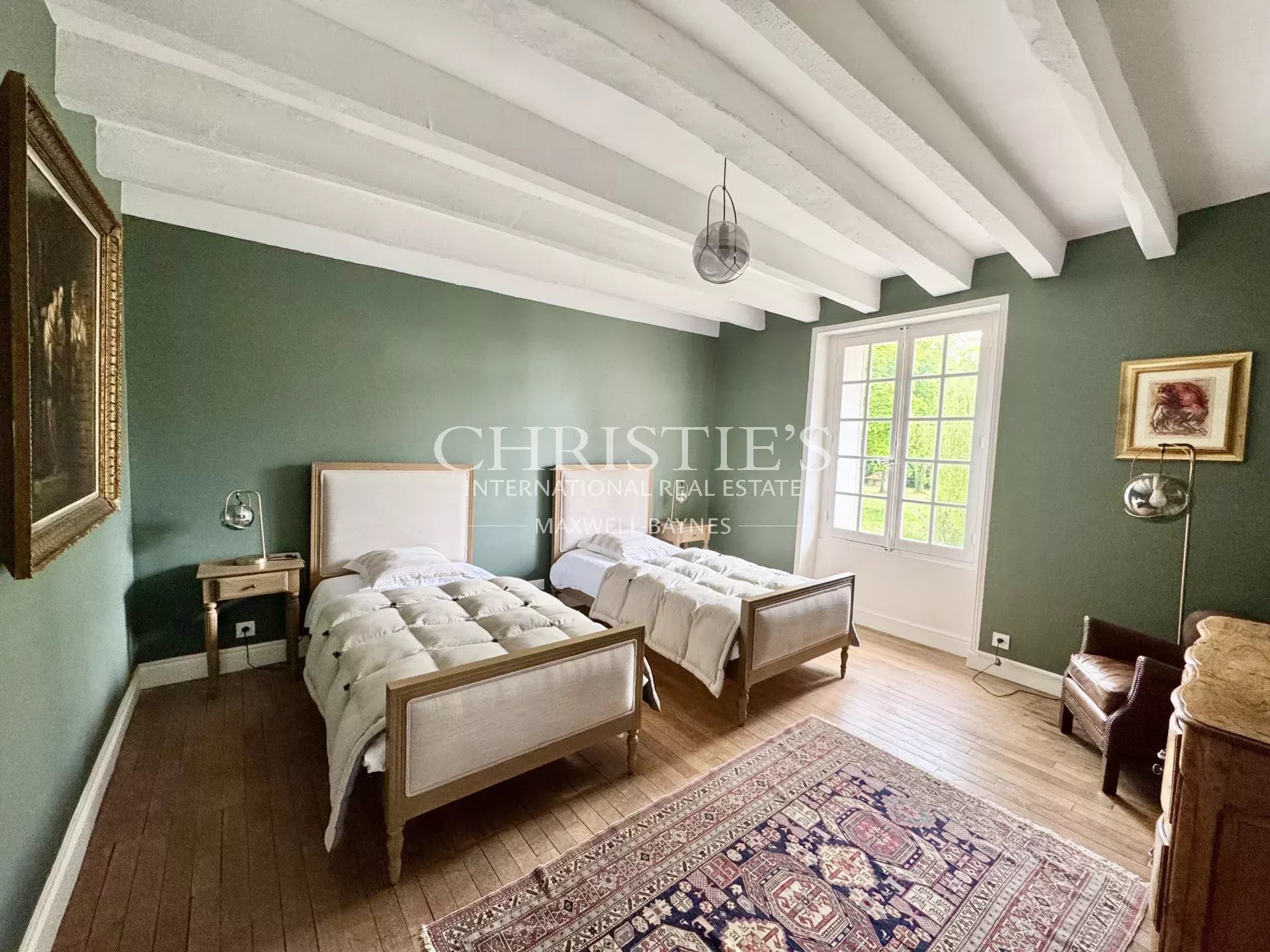 16 Bedroom Chateau's Image 24
