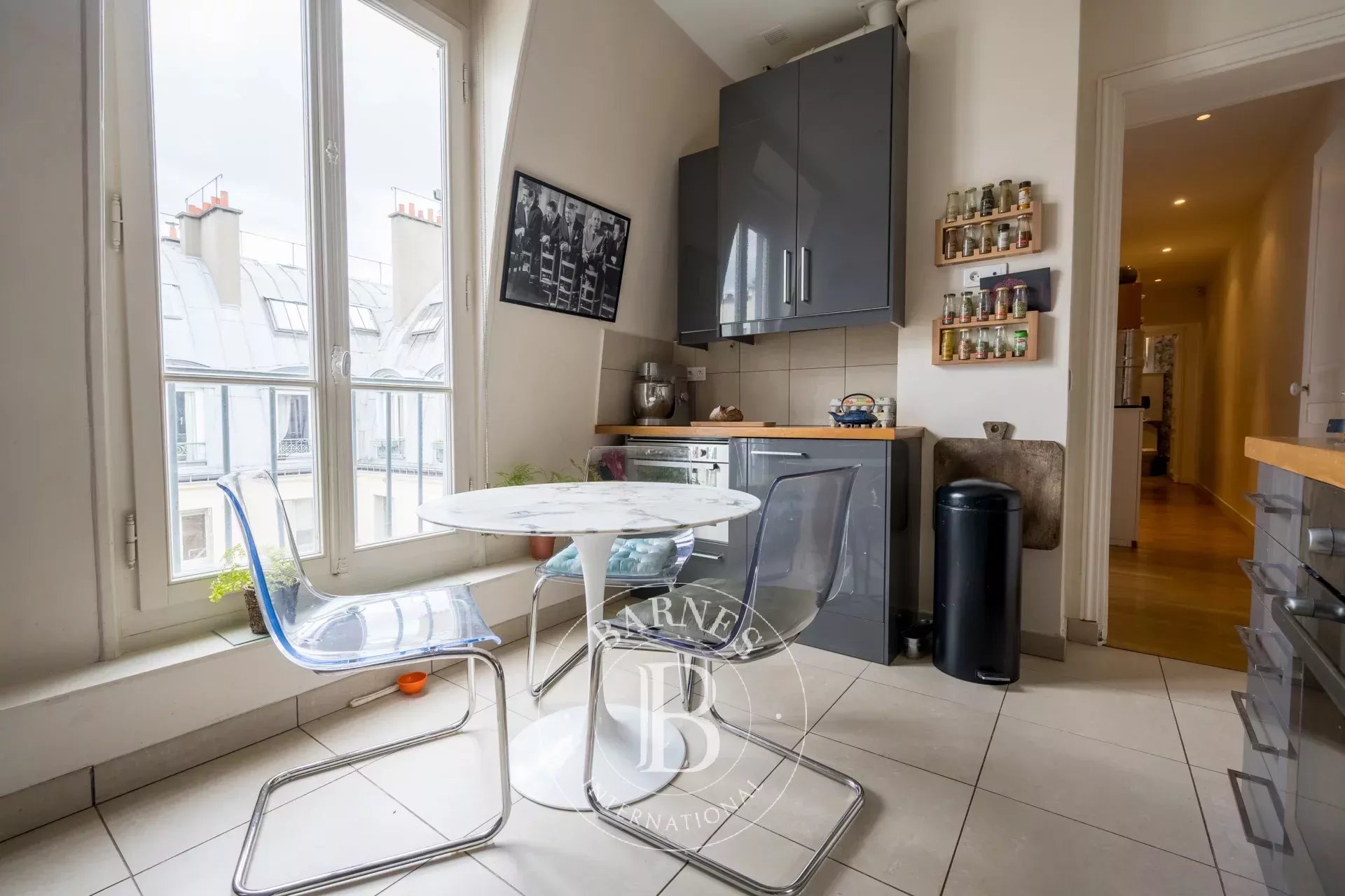 Daire Paris 8ème - picture 21