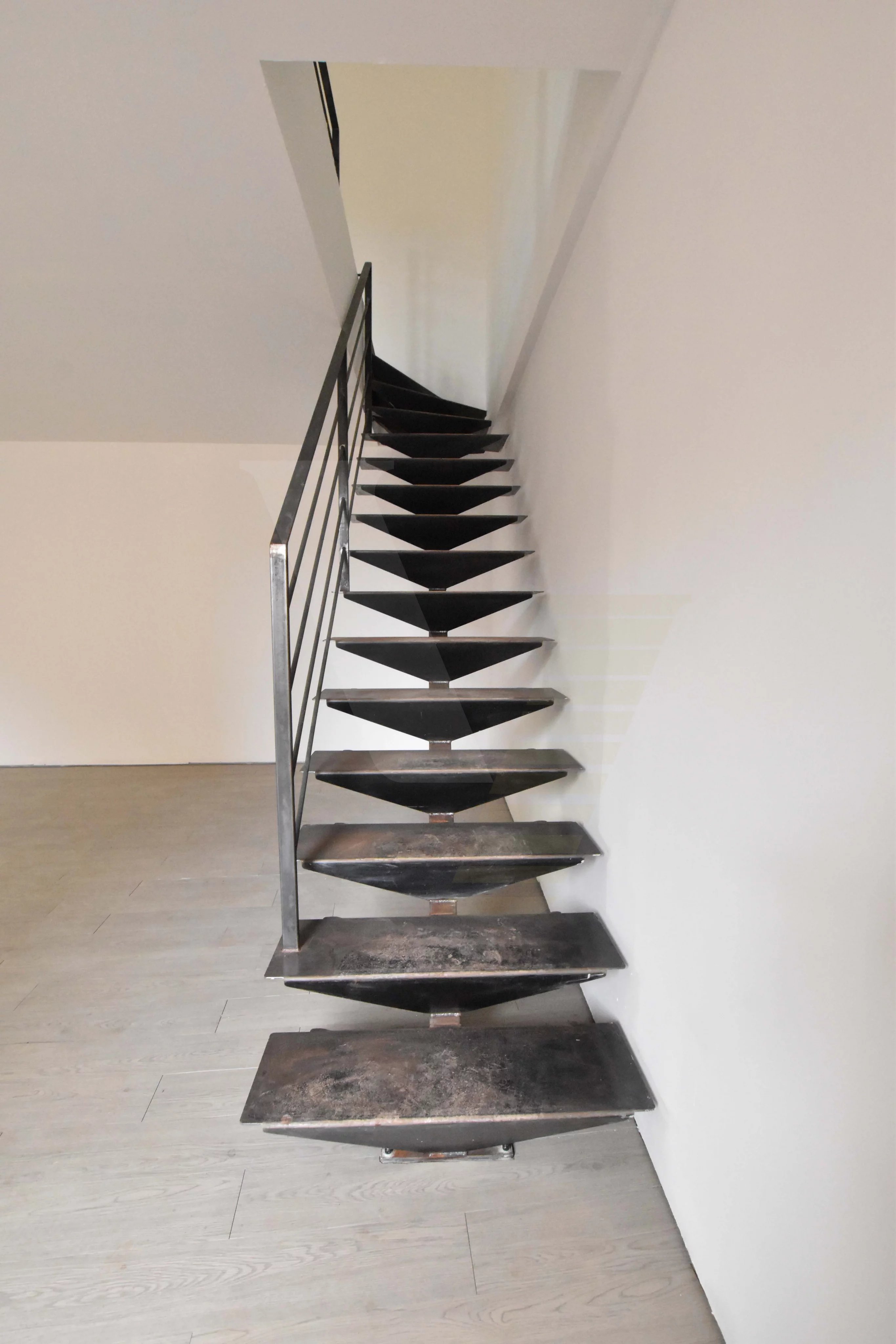 Maison divisée en deux lots – Fort potentiel d’investissement - Photo 2