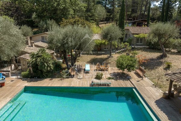 Cannes backcountry - Charming house close to the shops — photo 2