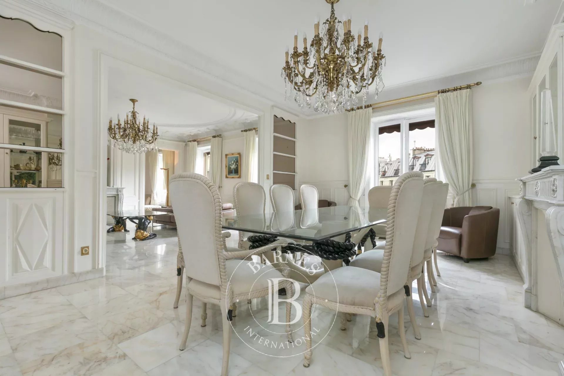 Daire Paris 8ème - picture 5