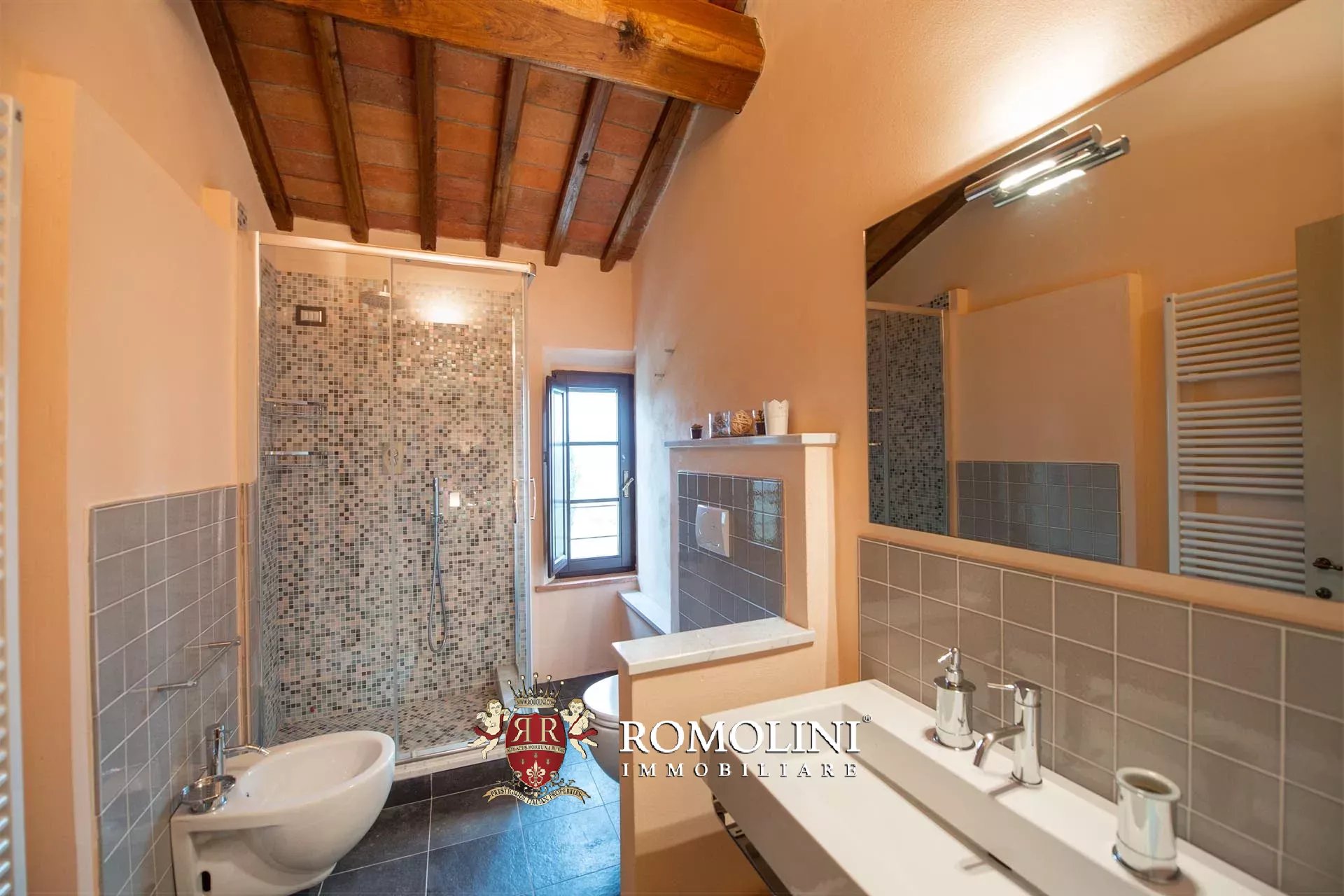 11 Bedroom Vineyard's Image 72