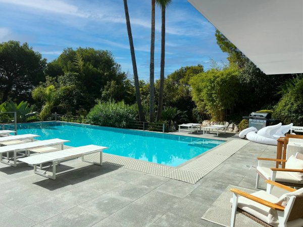 Modern Luxury Villa for Sale in Saint-Jean-Cap-Ferrat | Family Estate — photo 1